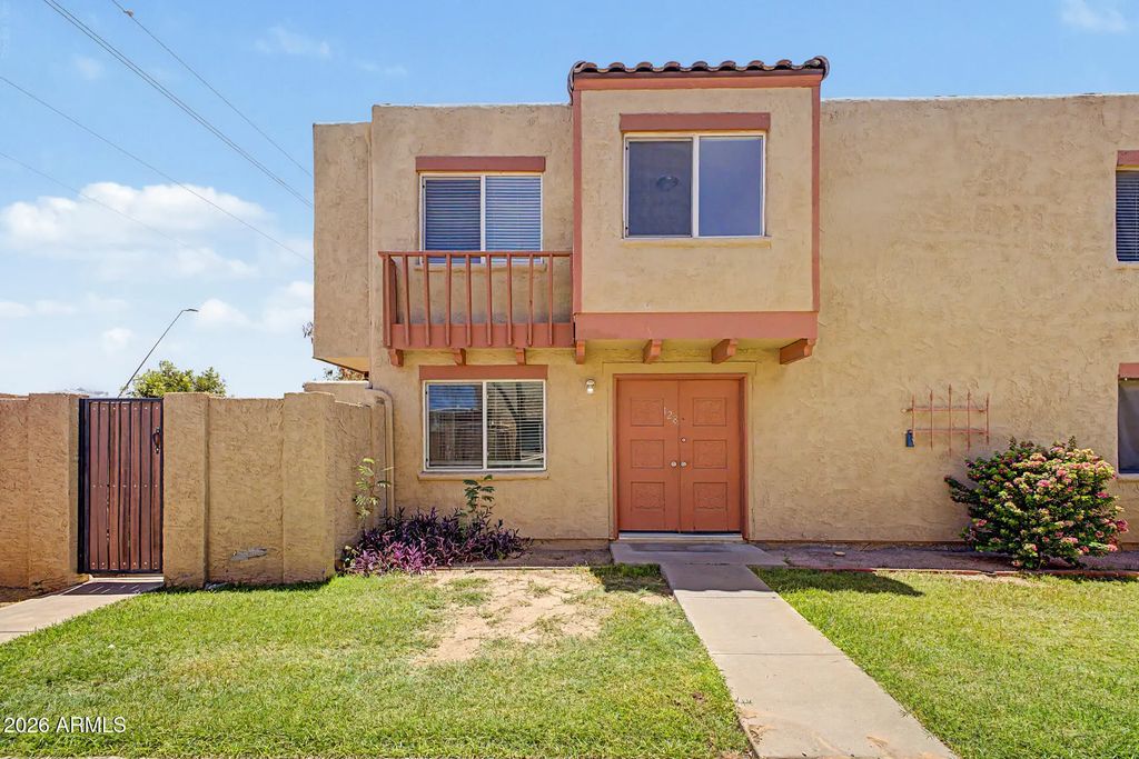 948 S Alma School Road (unit 128), Mesa