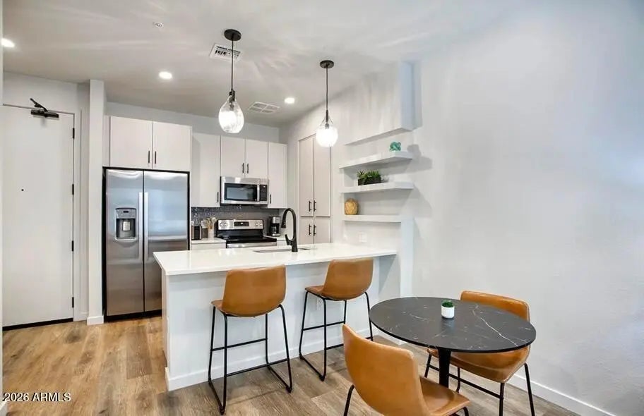 Photo of Listing #6979480