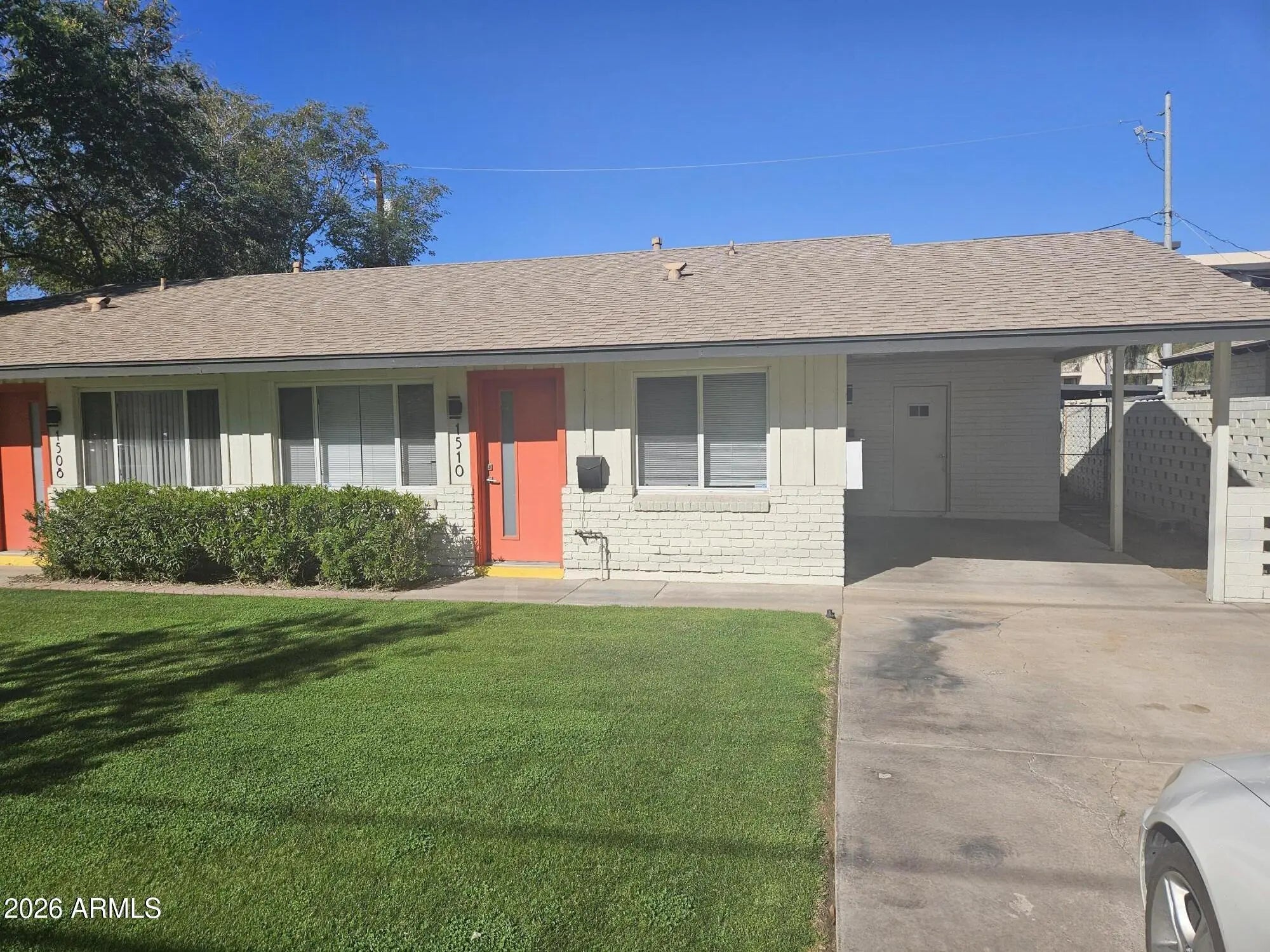 Photo of Listing #6979552