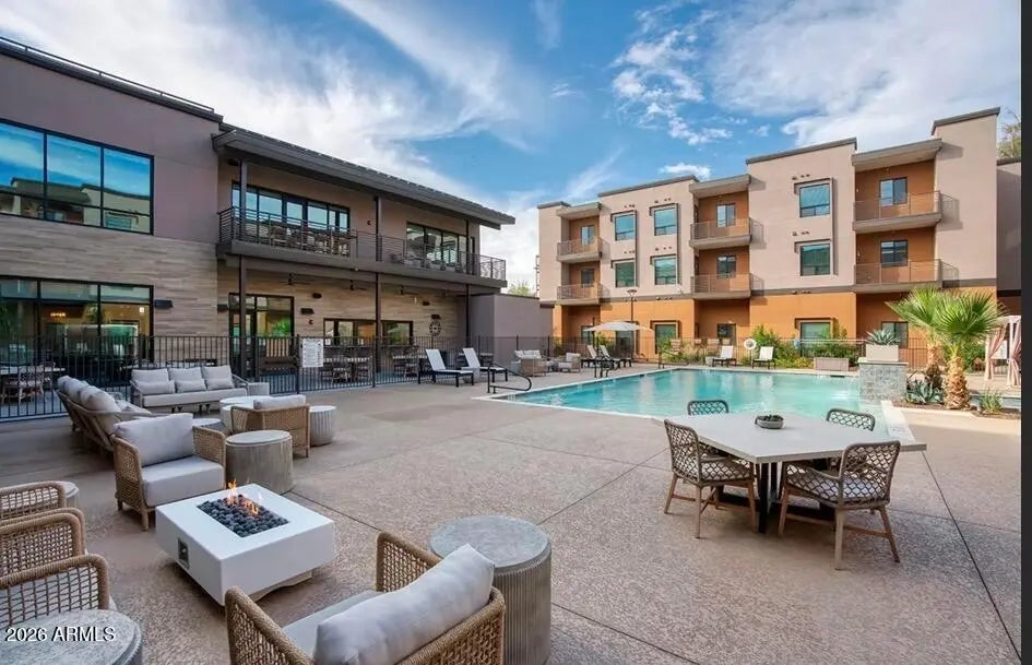 Photo of Listing #6979496