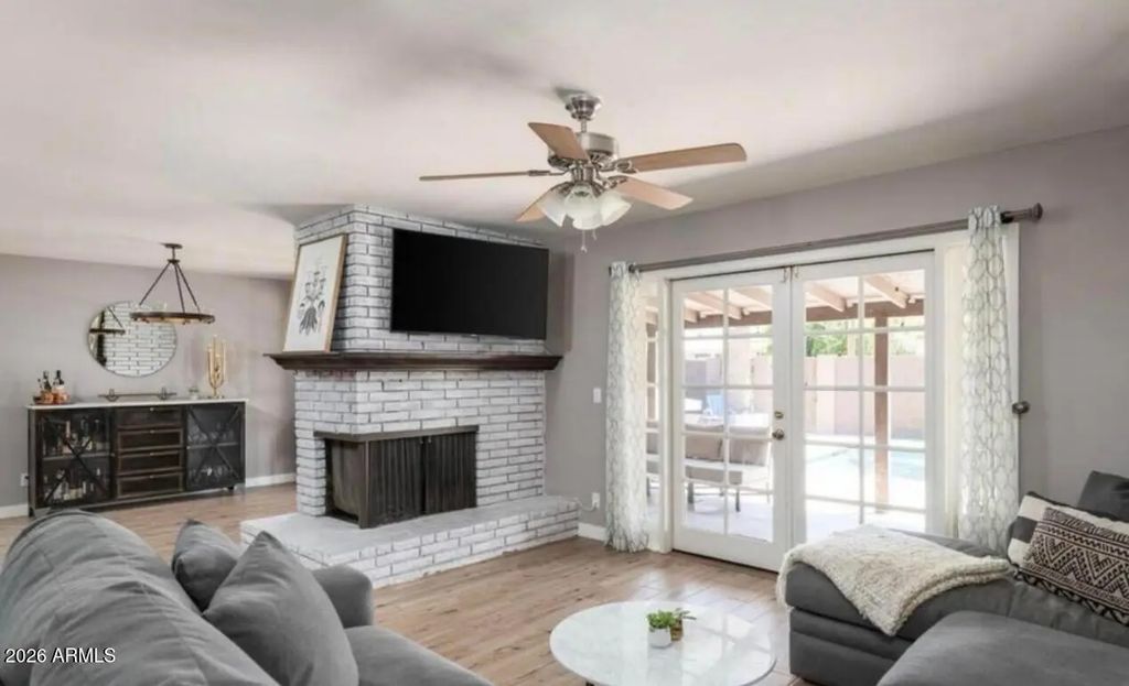 225 E Minton Drive, Tempe