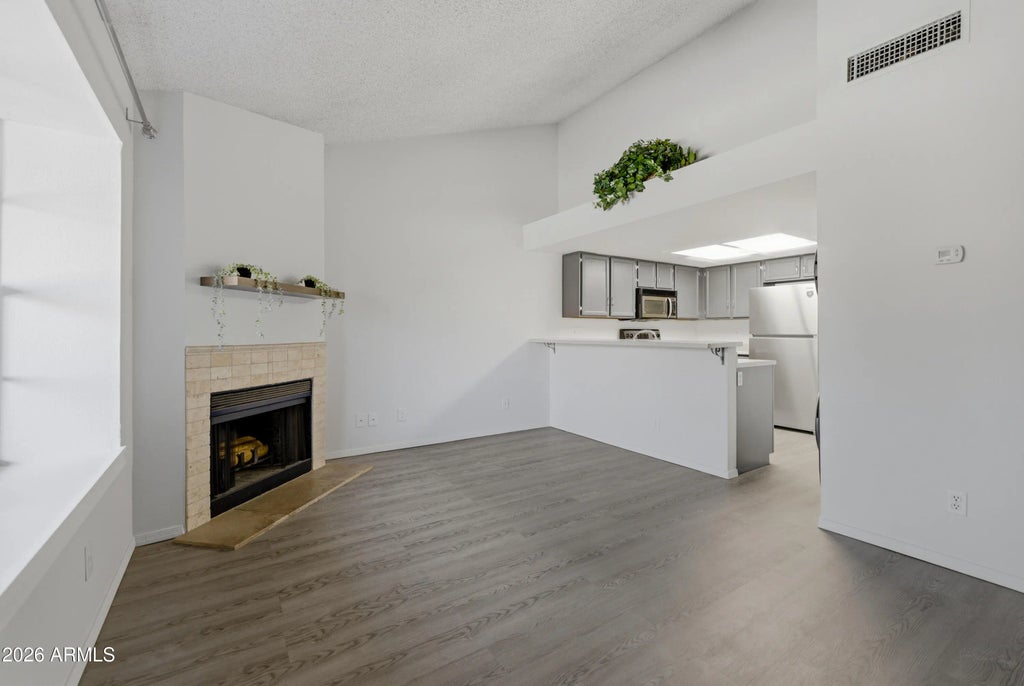 3491 N Arizona Avenue (unit 48), Chandler