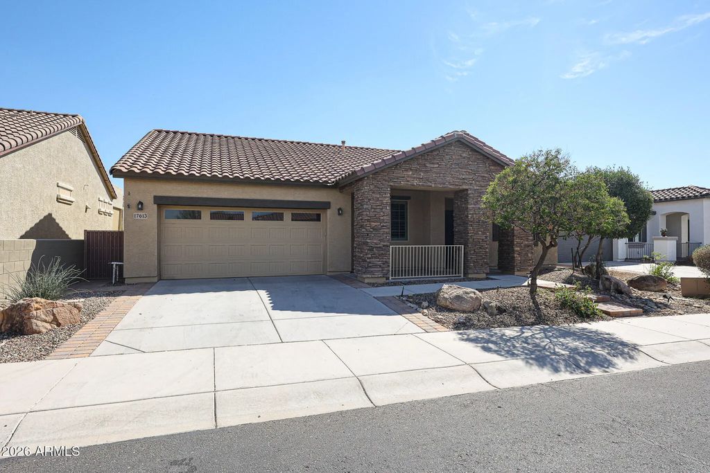 17613 W Briarwood Drive, Goodyear