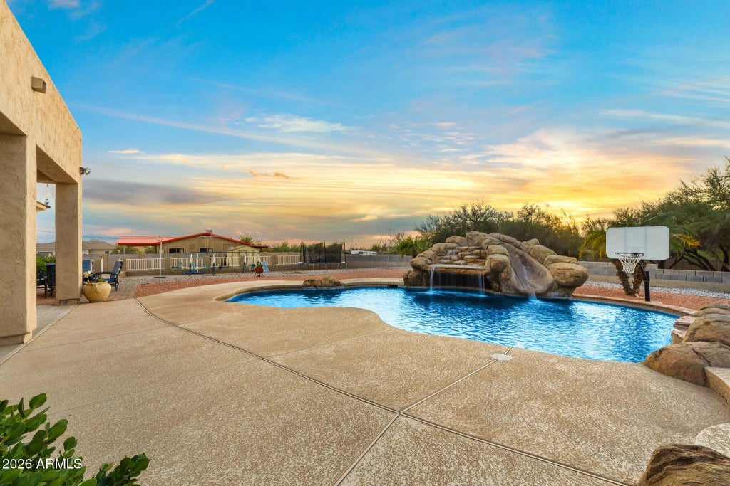 1104 N Mountain Road, Mesa