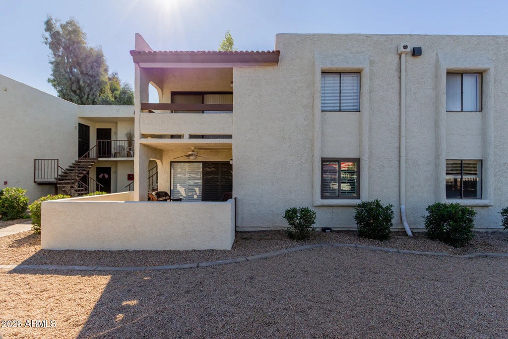 10444 N 69th Street (unit 206), Paradise Valley