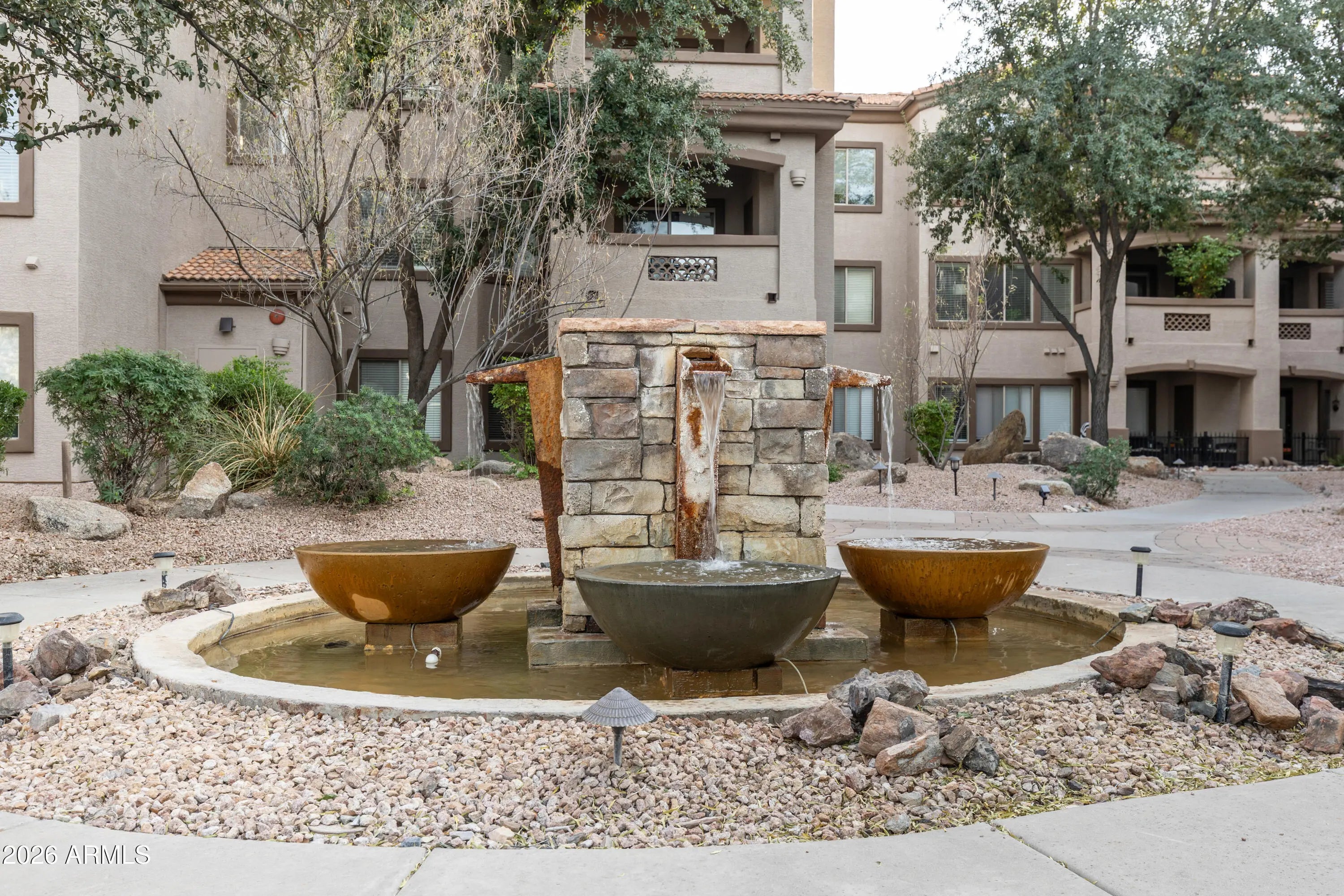 Photo of Listing #6980210