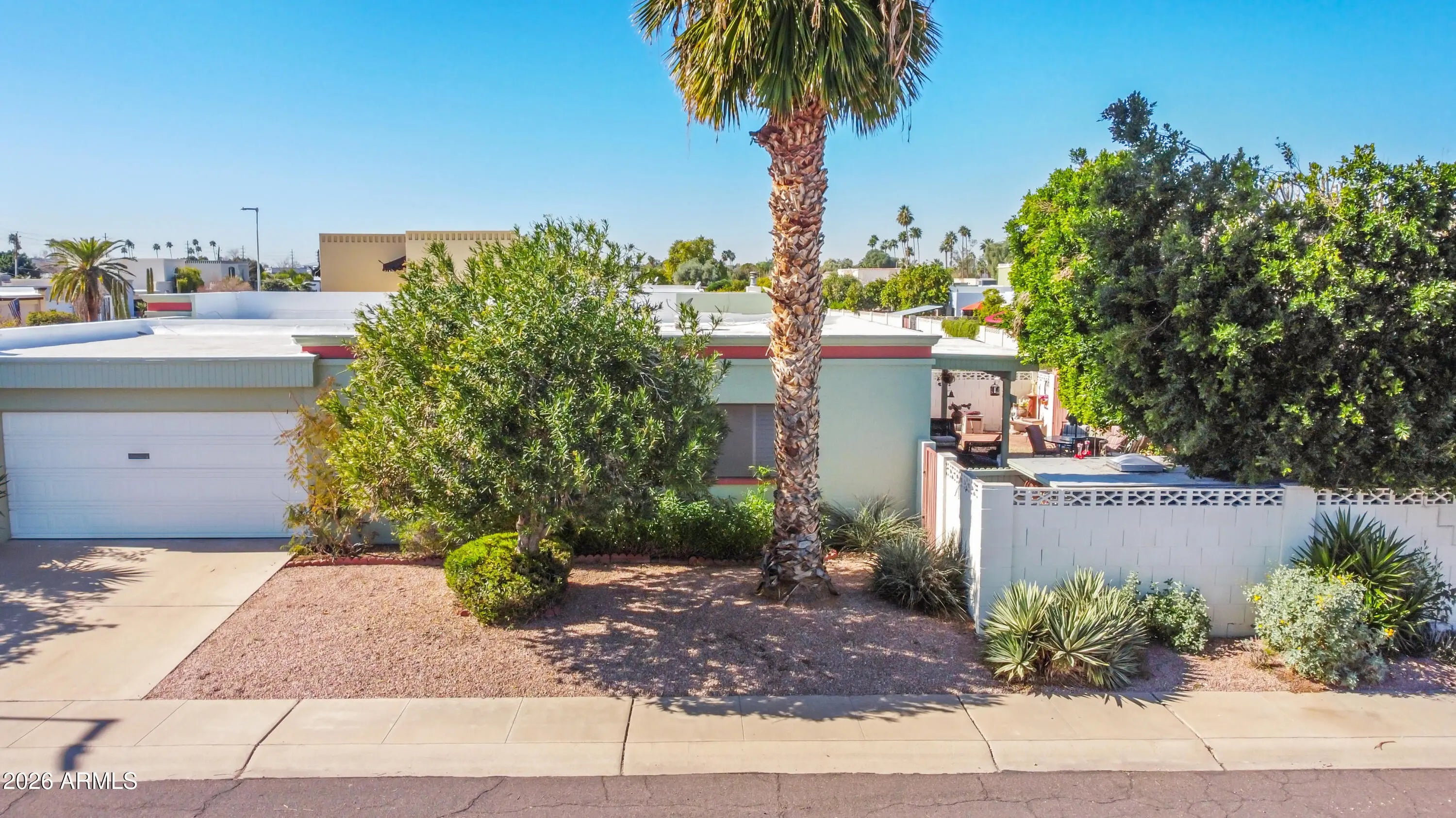 Photo of Listing #6980096