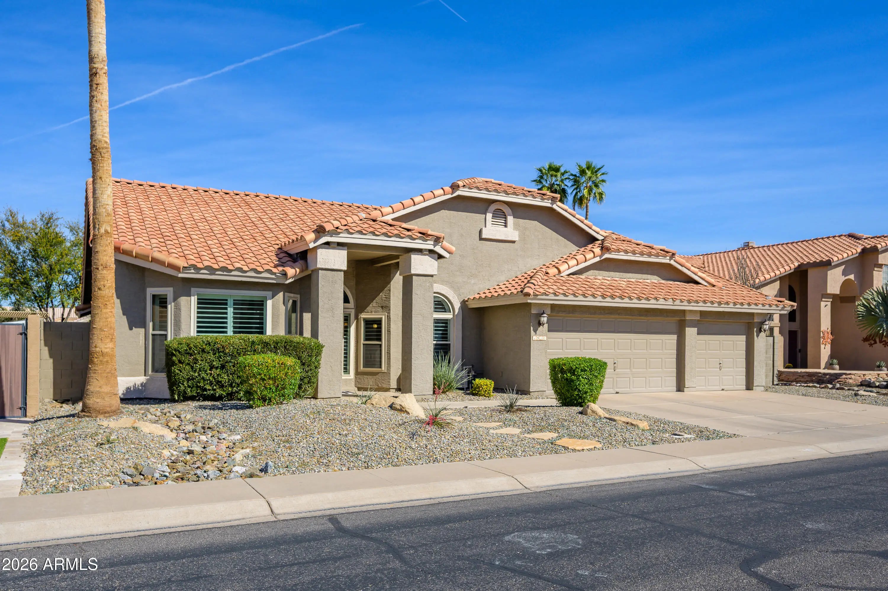 Photo of Listing #6990335