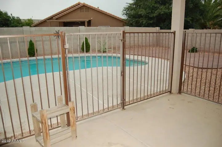 Photo of Listing #6979948