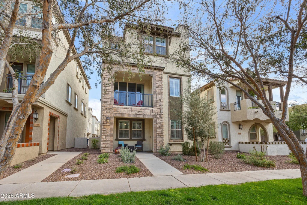 2754 S Harmony Avenue, Gilbert