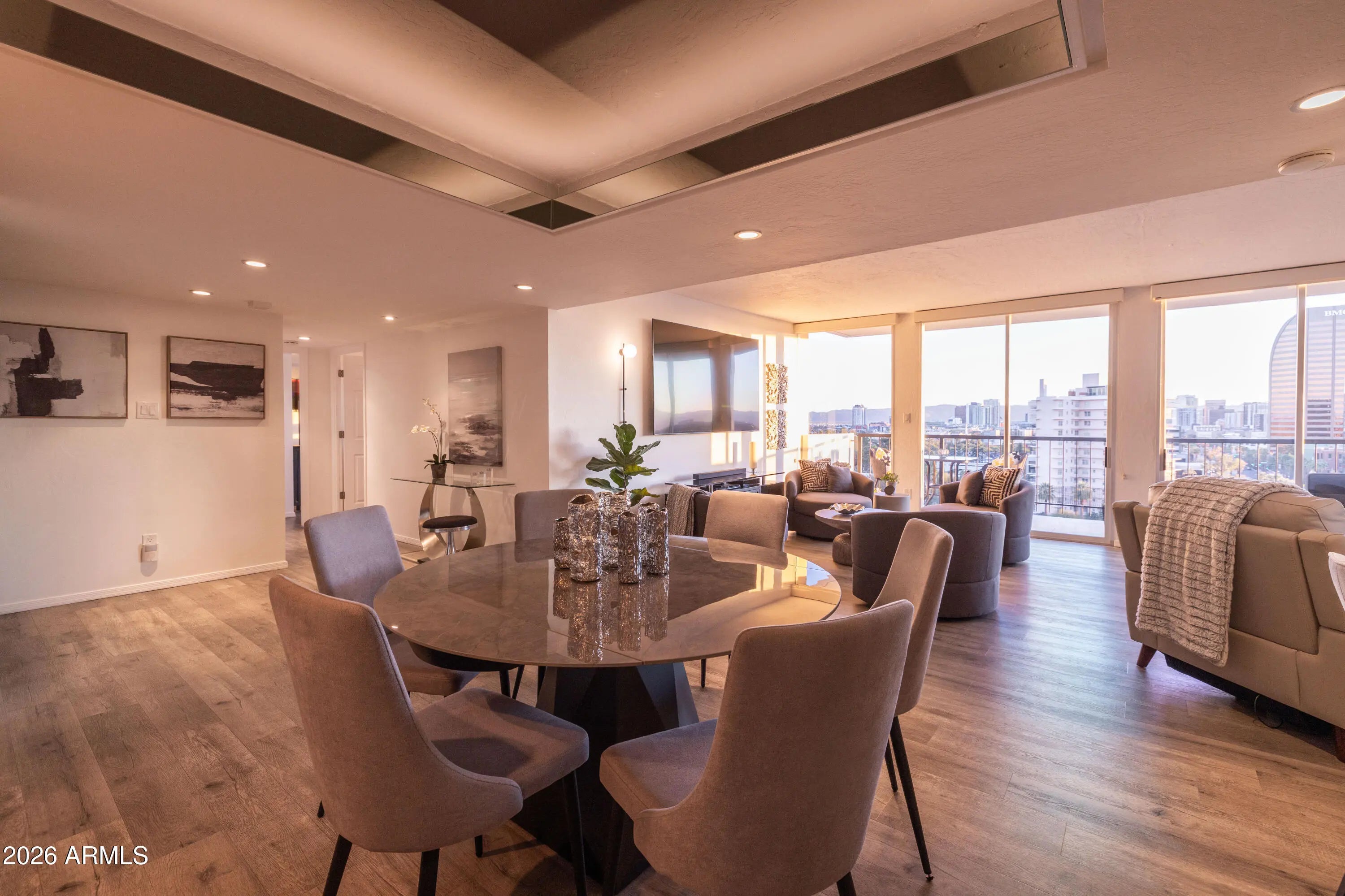 Photo of Listing #6980111