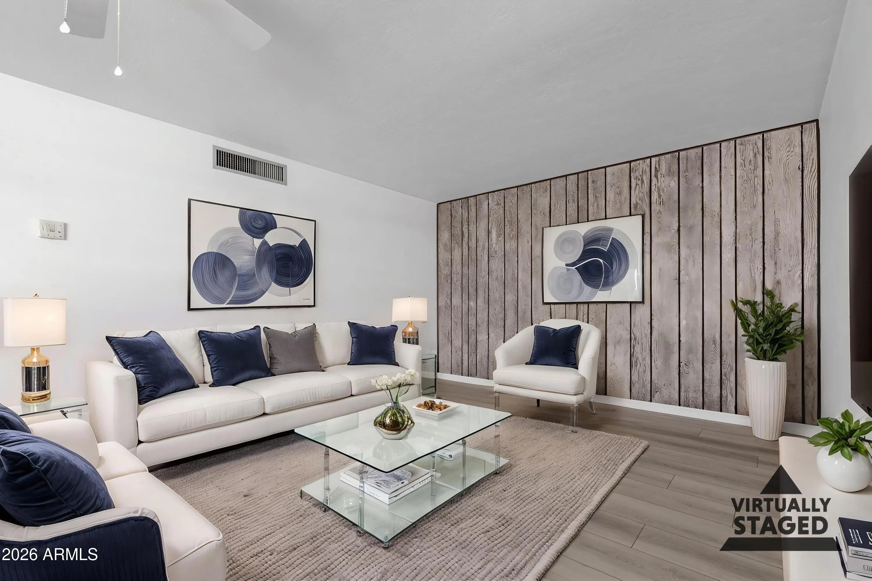 Photo of Listing #7000426