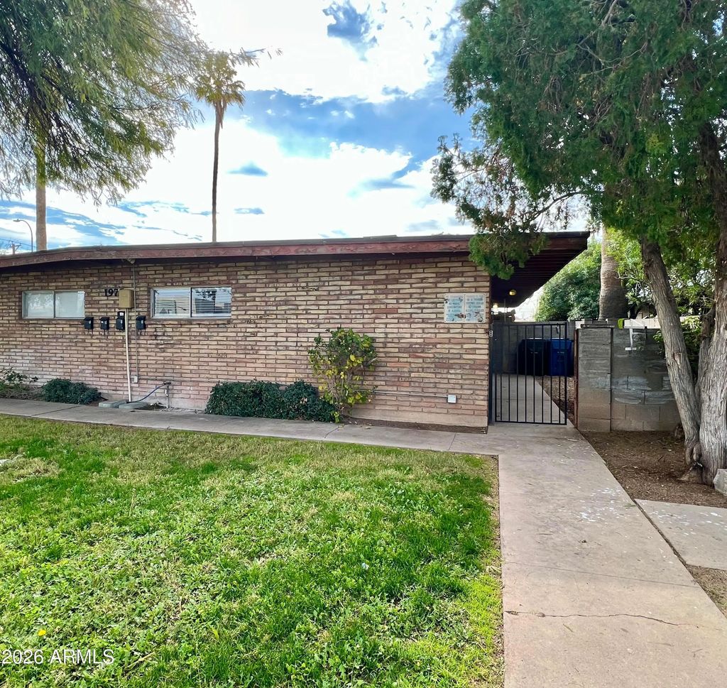 1973 E 10th Street (unit Apt B), Tempe