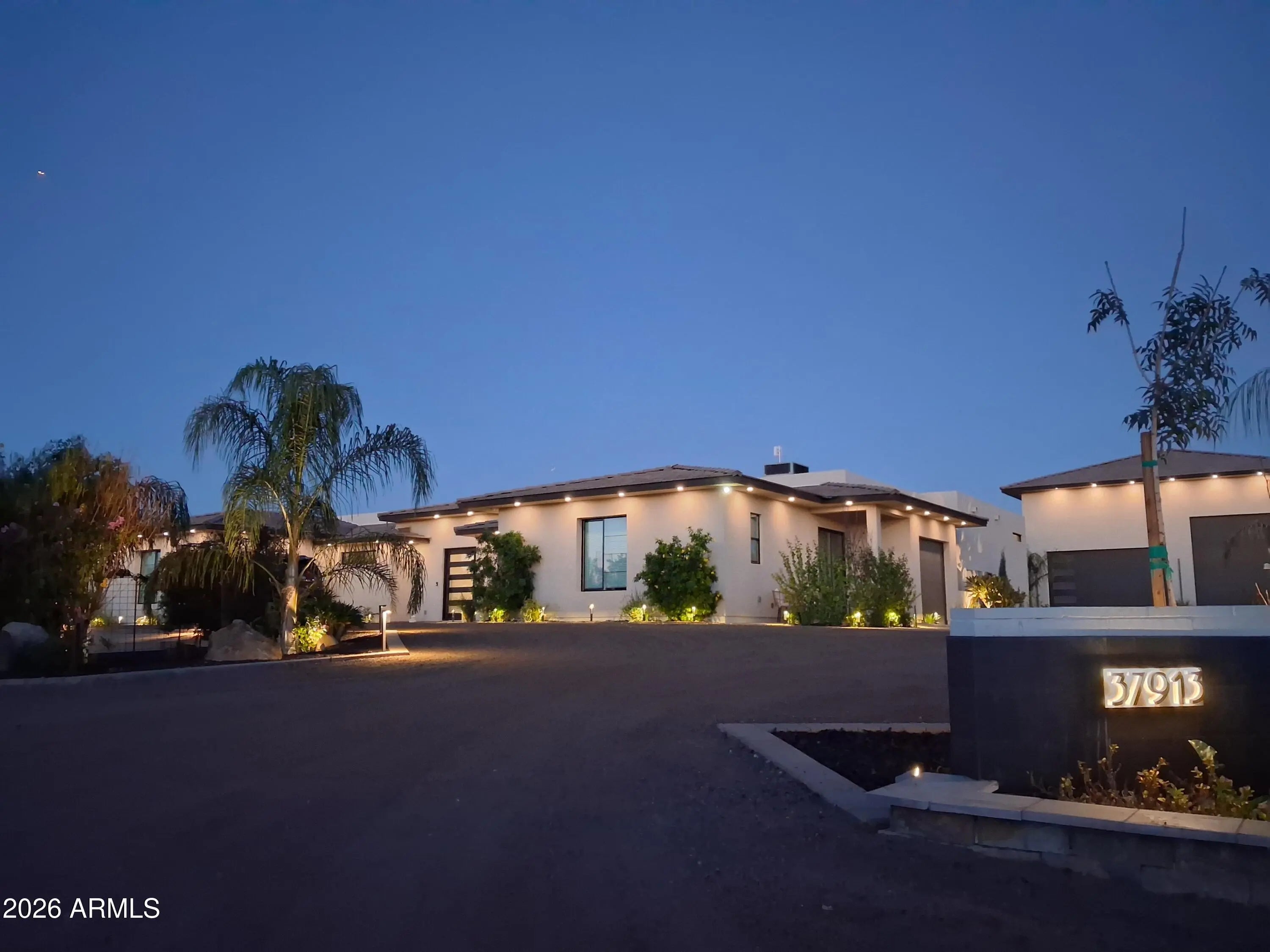 Photo of Listing #6981679