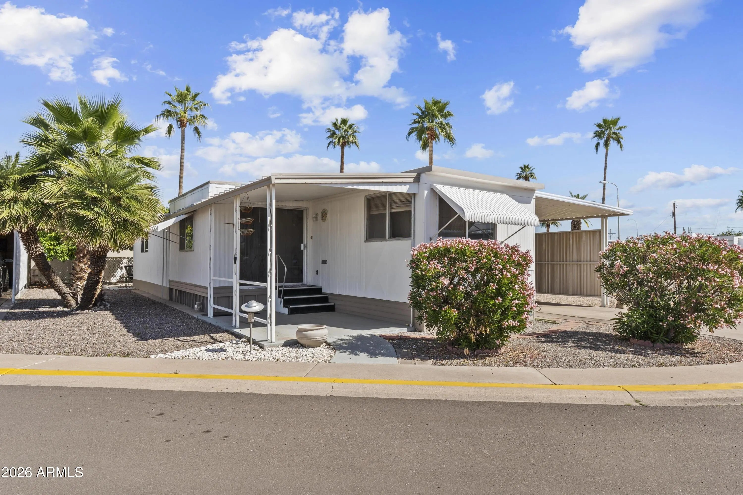 Photo of Listing #6980691