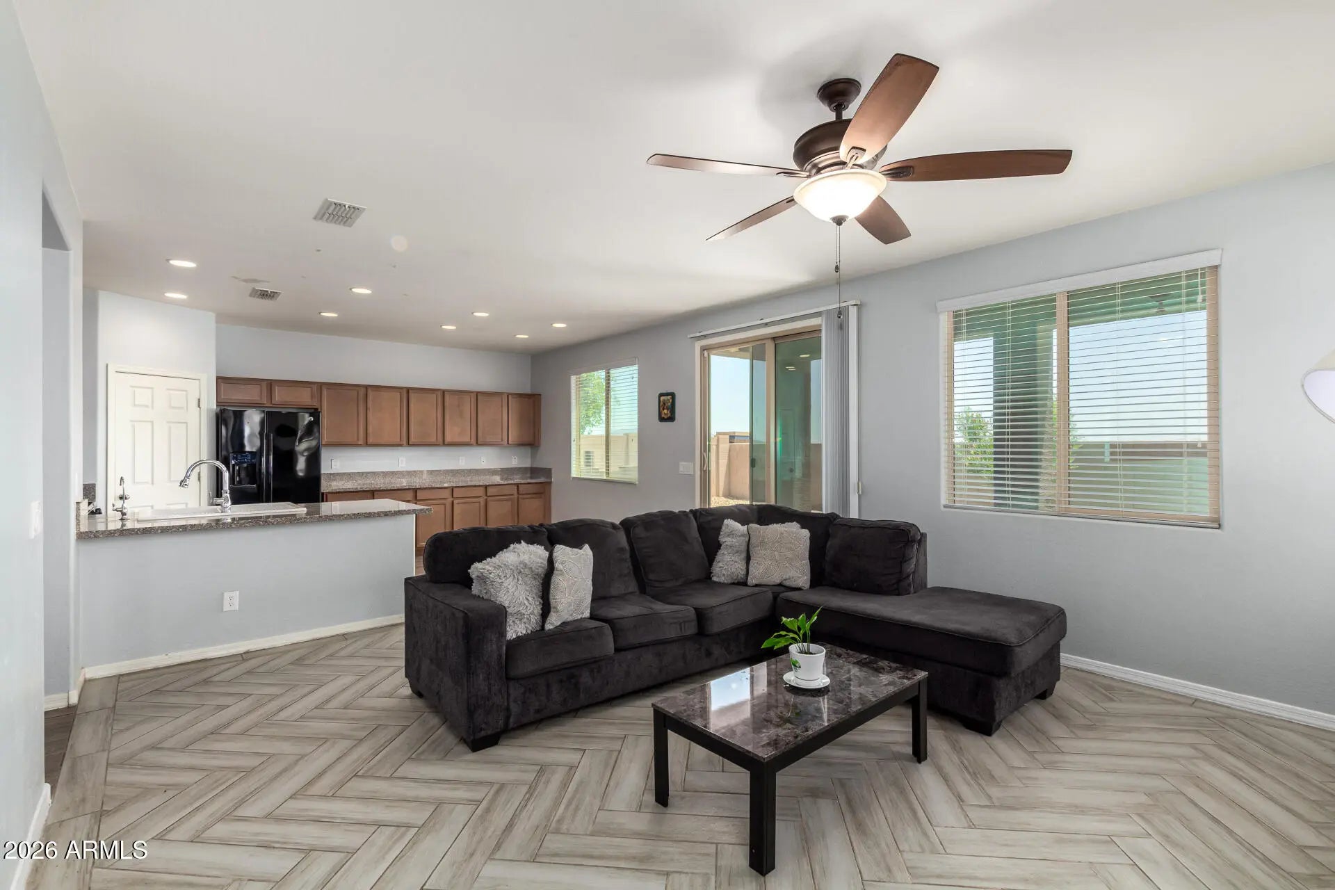 Photo of Listing #6981062