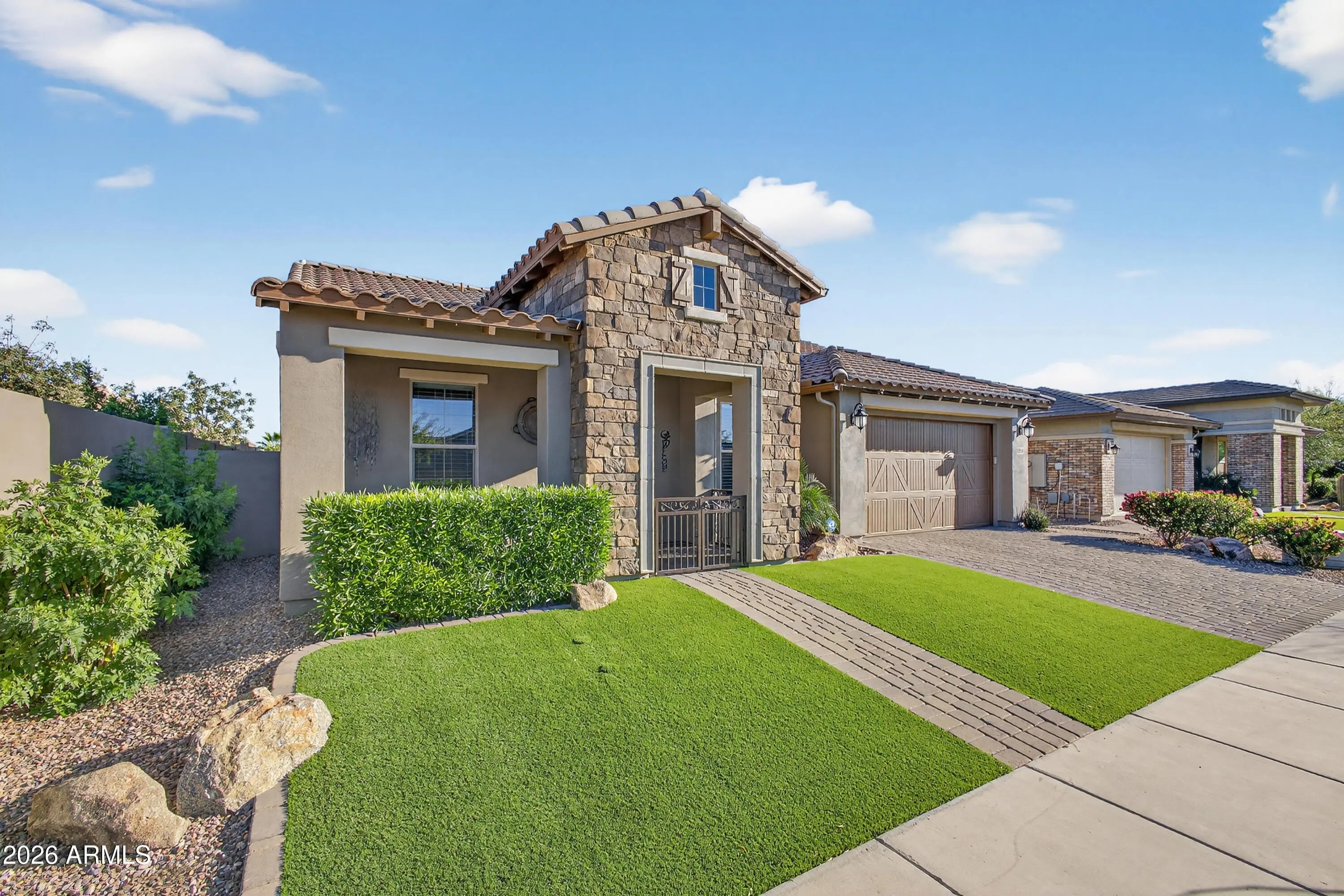 Photo of Listing #6981120