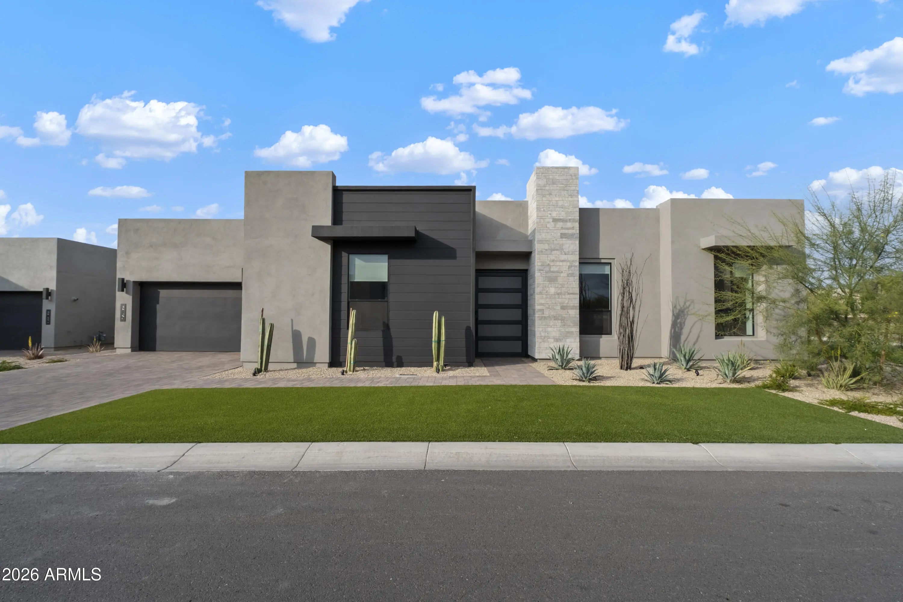 Photo of Listing #6985867