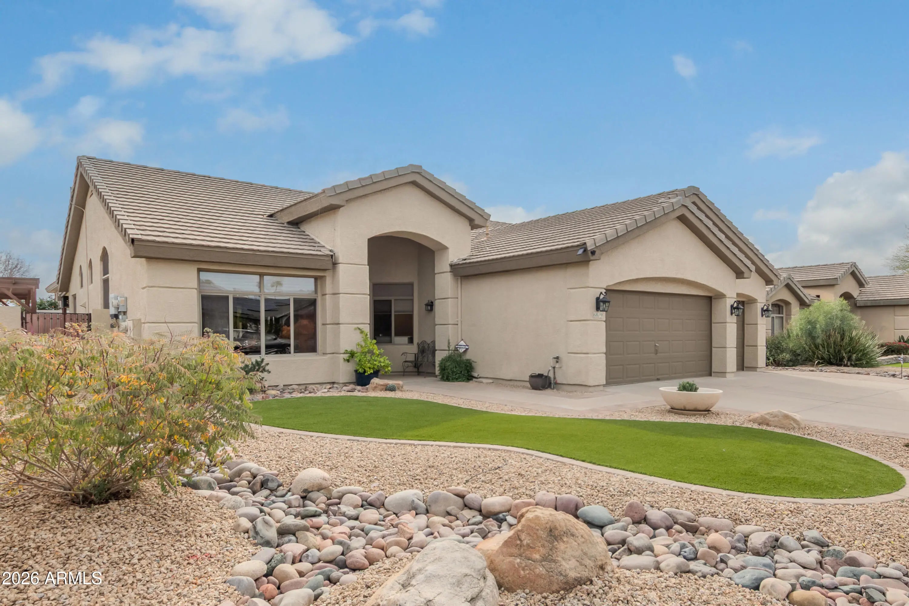 Photo of Listing #6980933