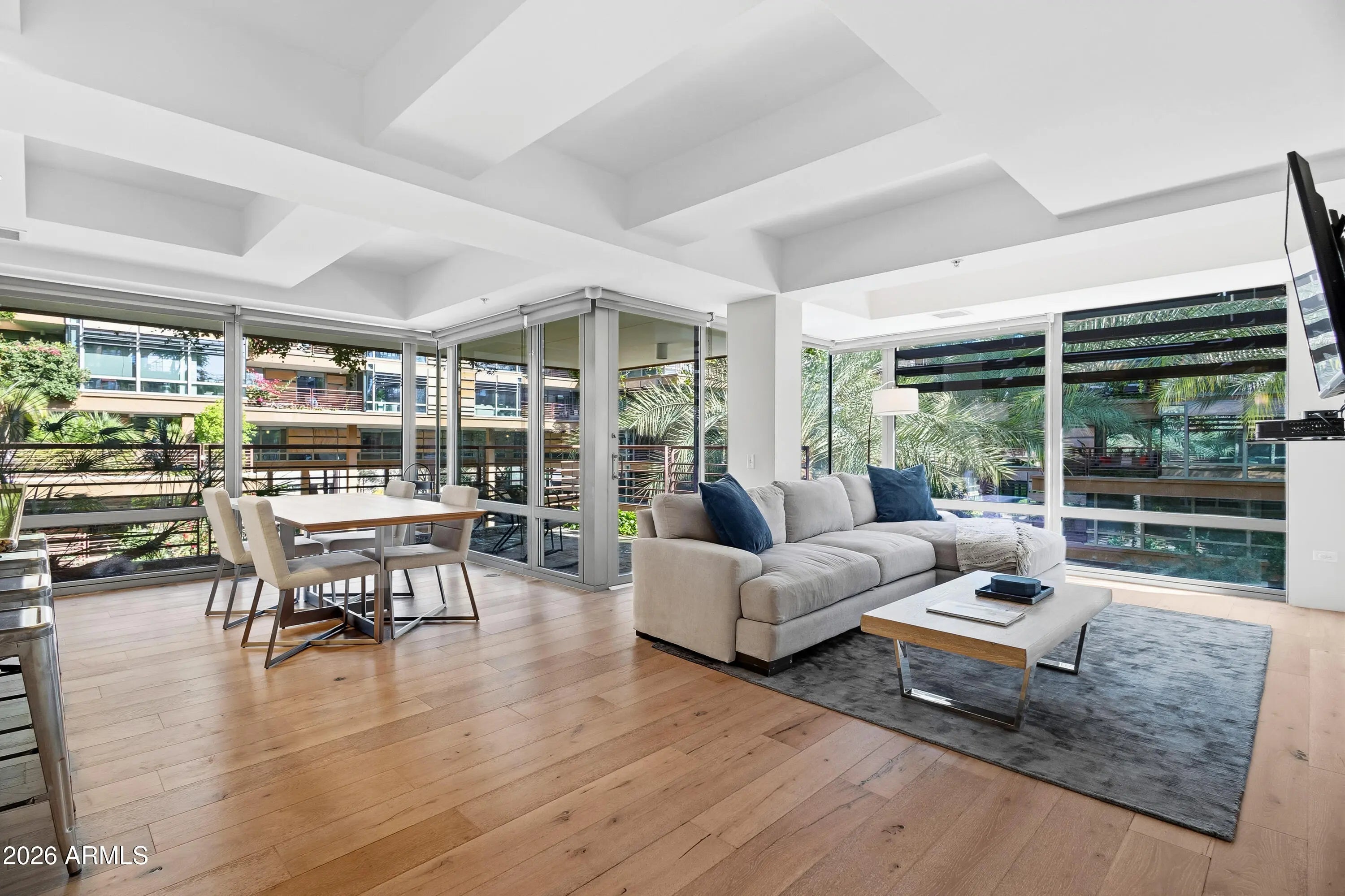 Photo of Listing #6981005