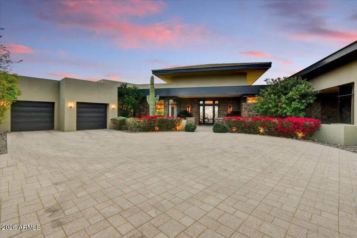 Photo of Listing #6984467