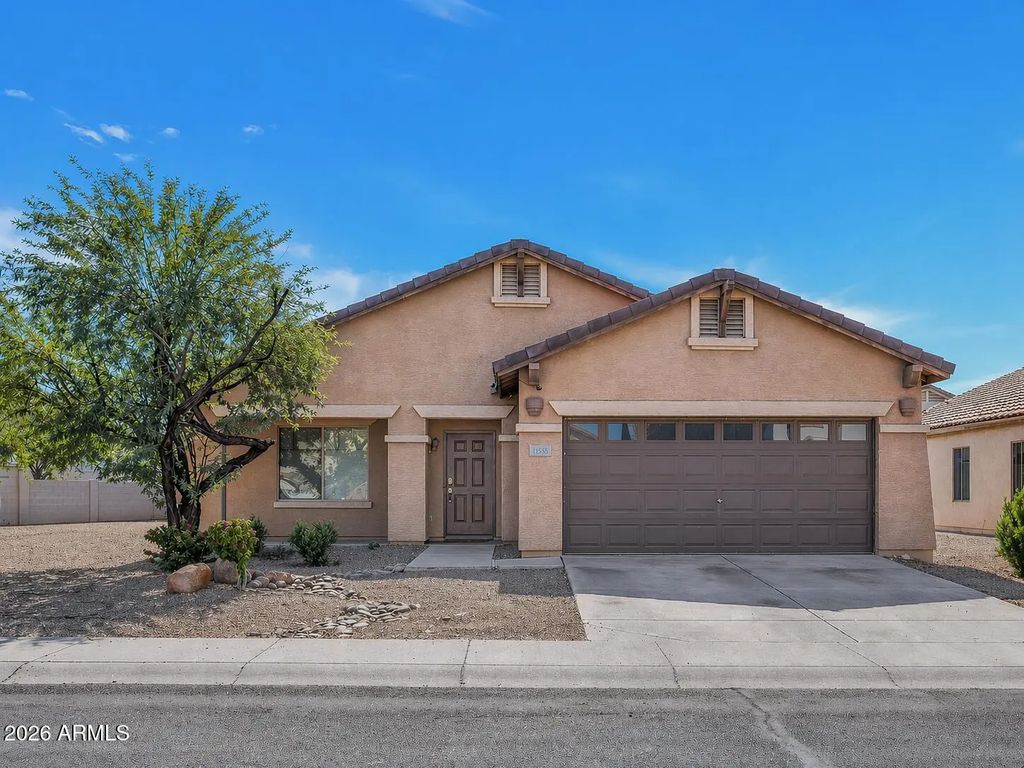 11555 W Lincoln Street, Avondale