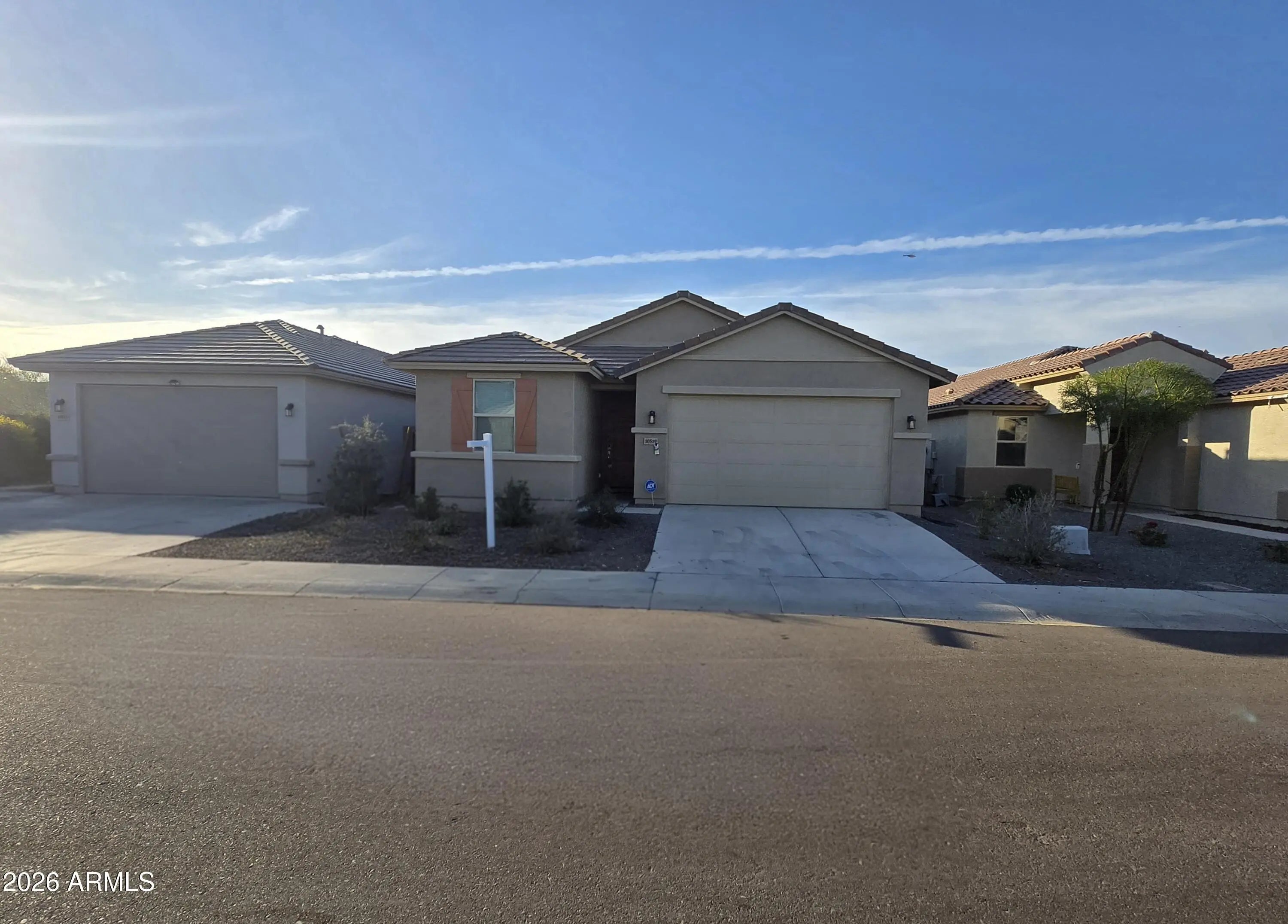 Photo of Listing #6981209