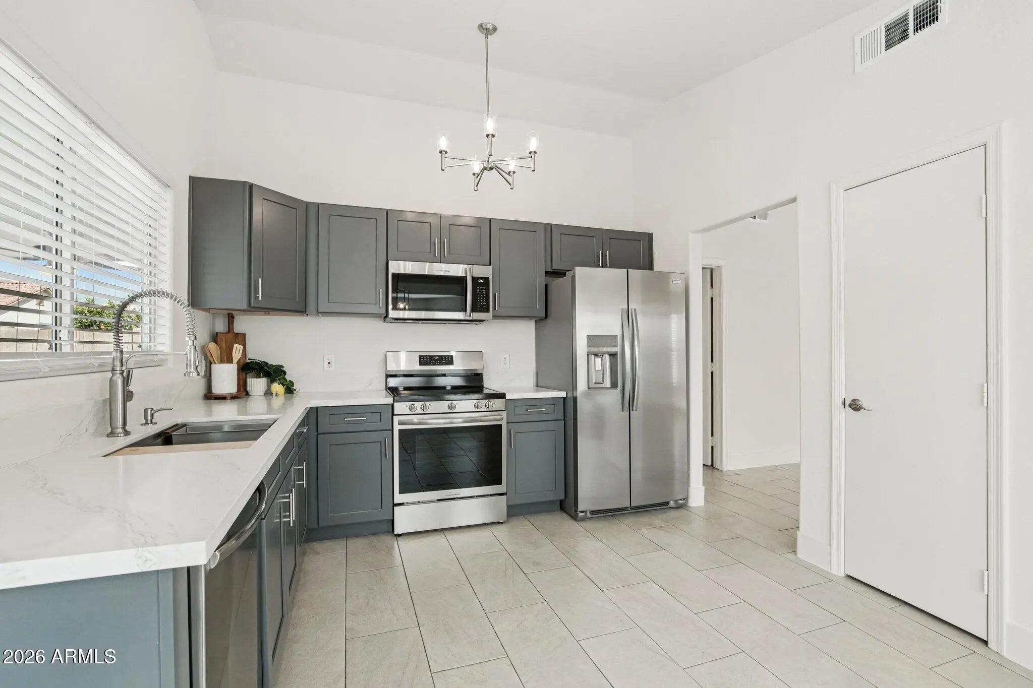 Photo of Listing #6984034