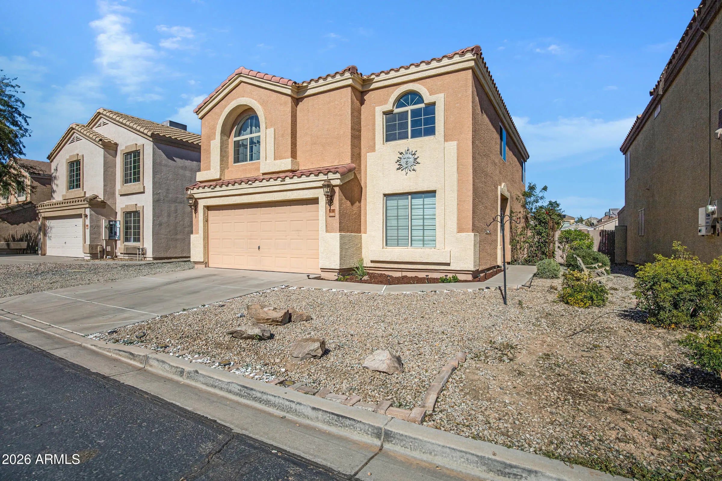 Photo of Listing #6981242