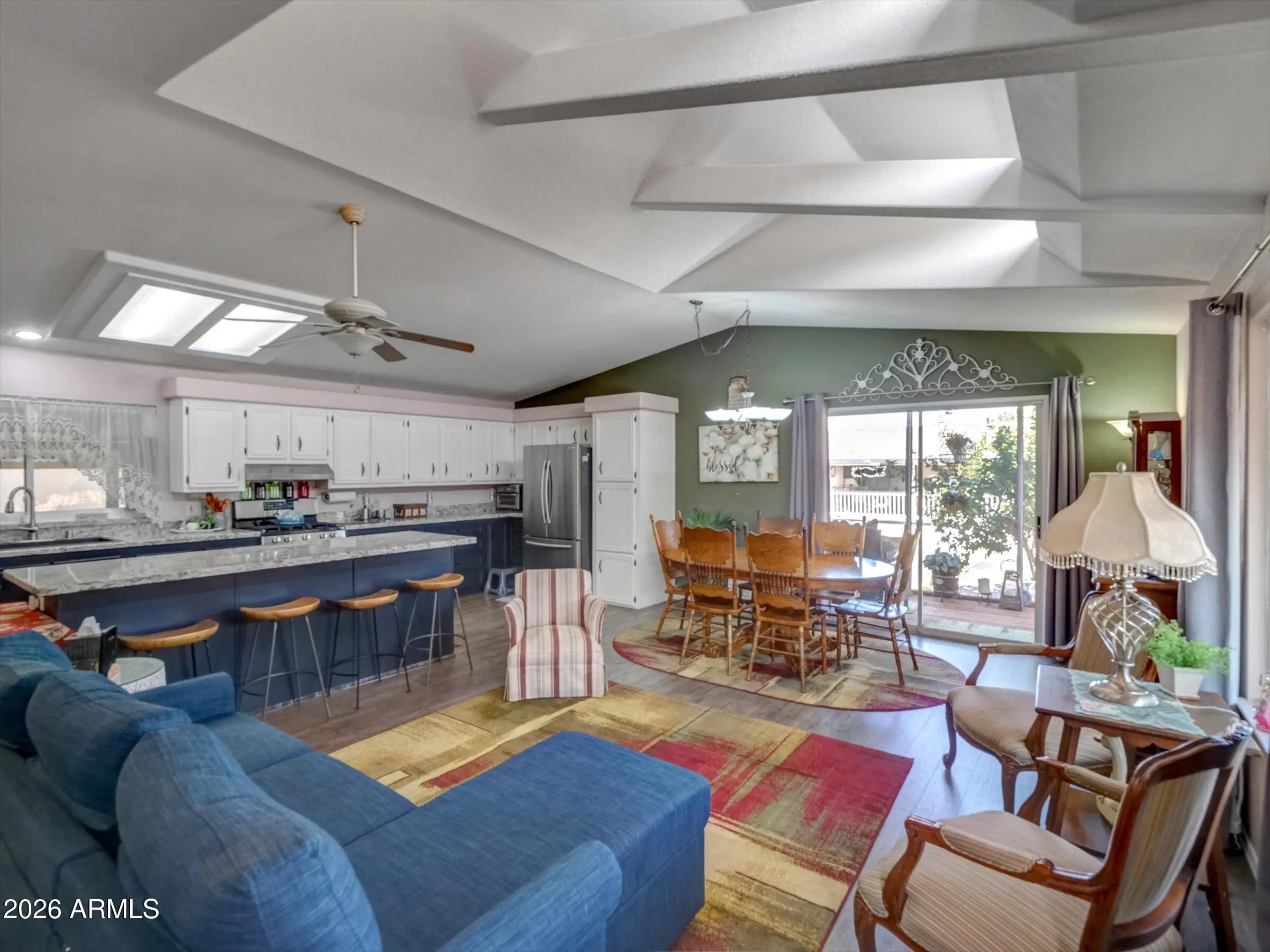 Photo of Listing #6981477