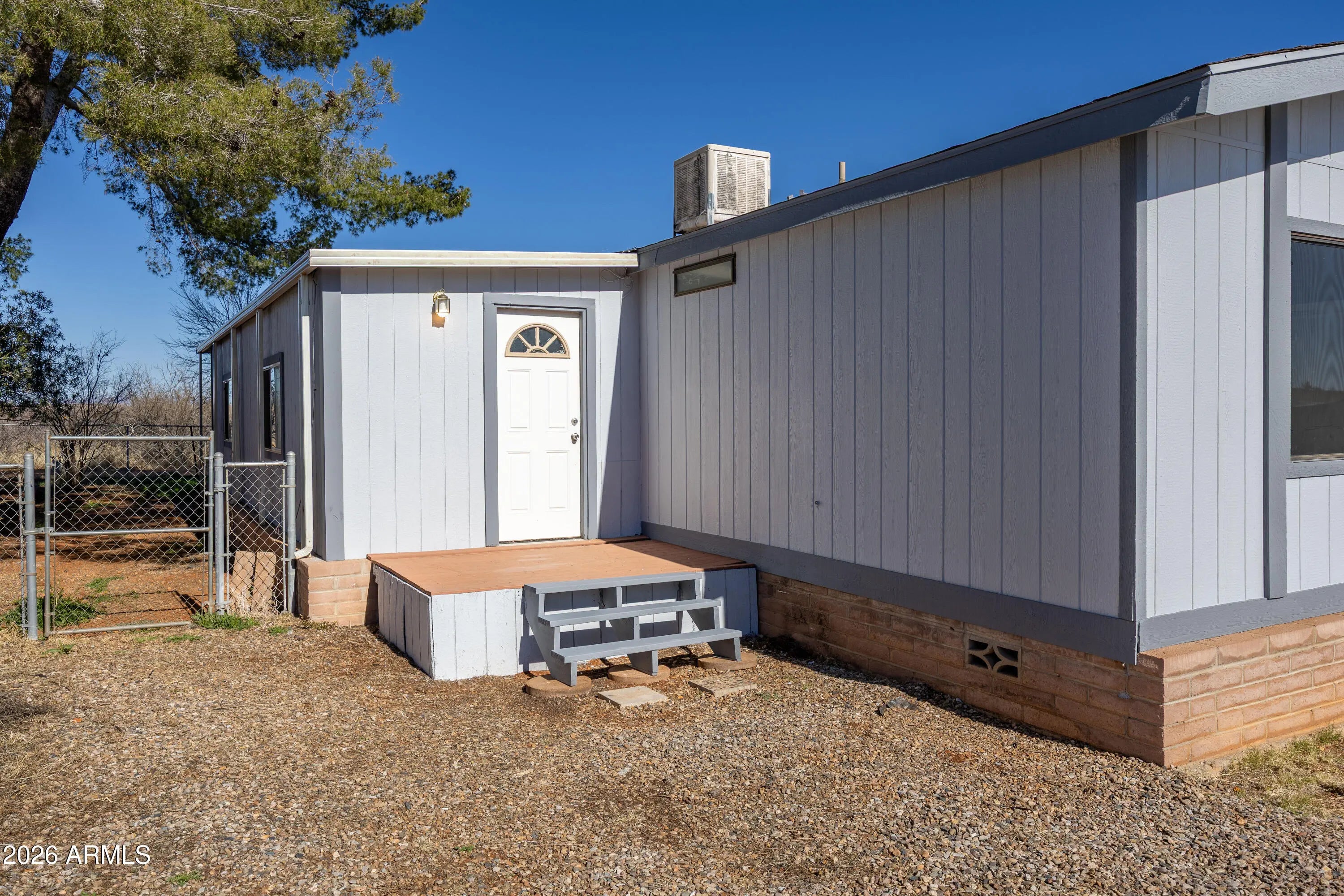 Photo of Listing #6982041