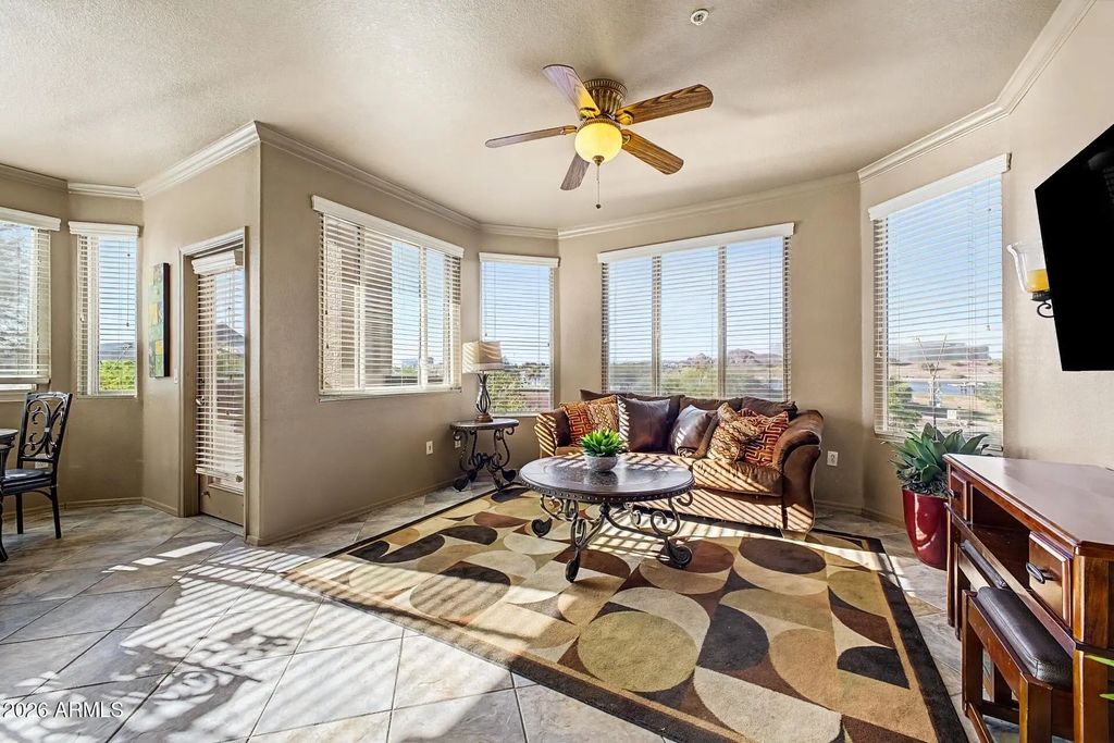 425 W Rio Salado Parkway (unit 101), Tempe