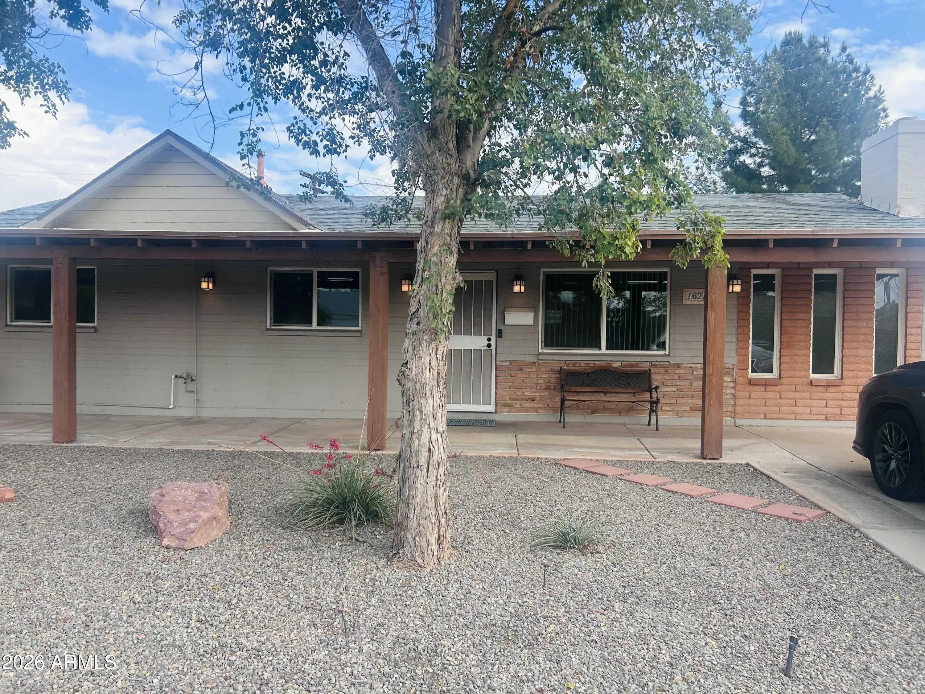 Photo of Listing #6983310