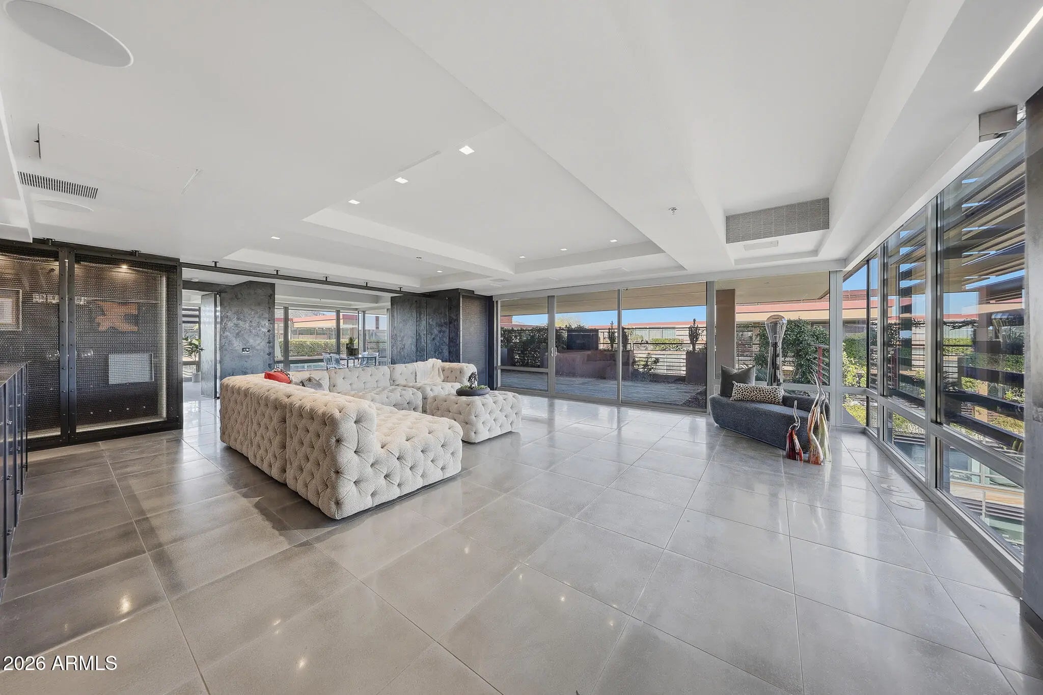 Photo of Listing #6981852