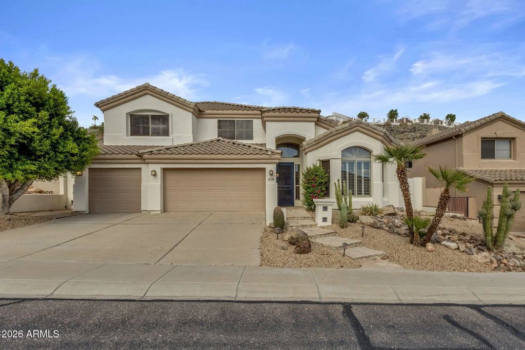 614 E Brookwood Court, Phoenix