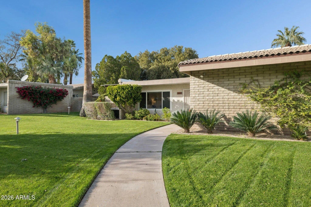 4800 N 68th Street (unit 162), Scottsdale