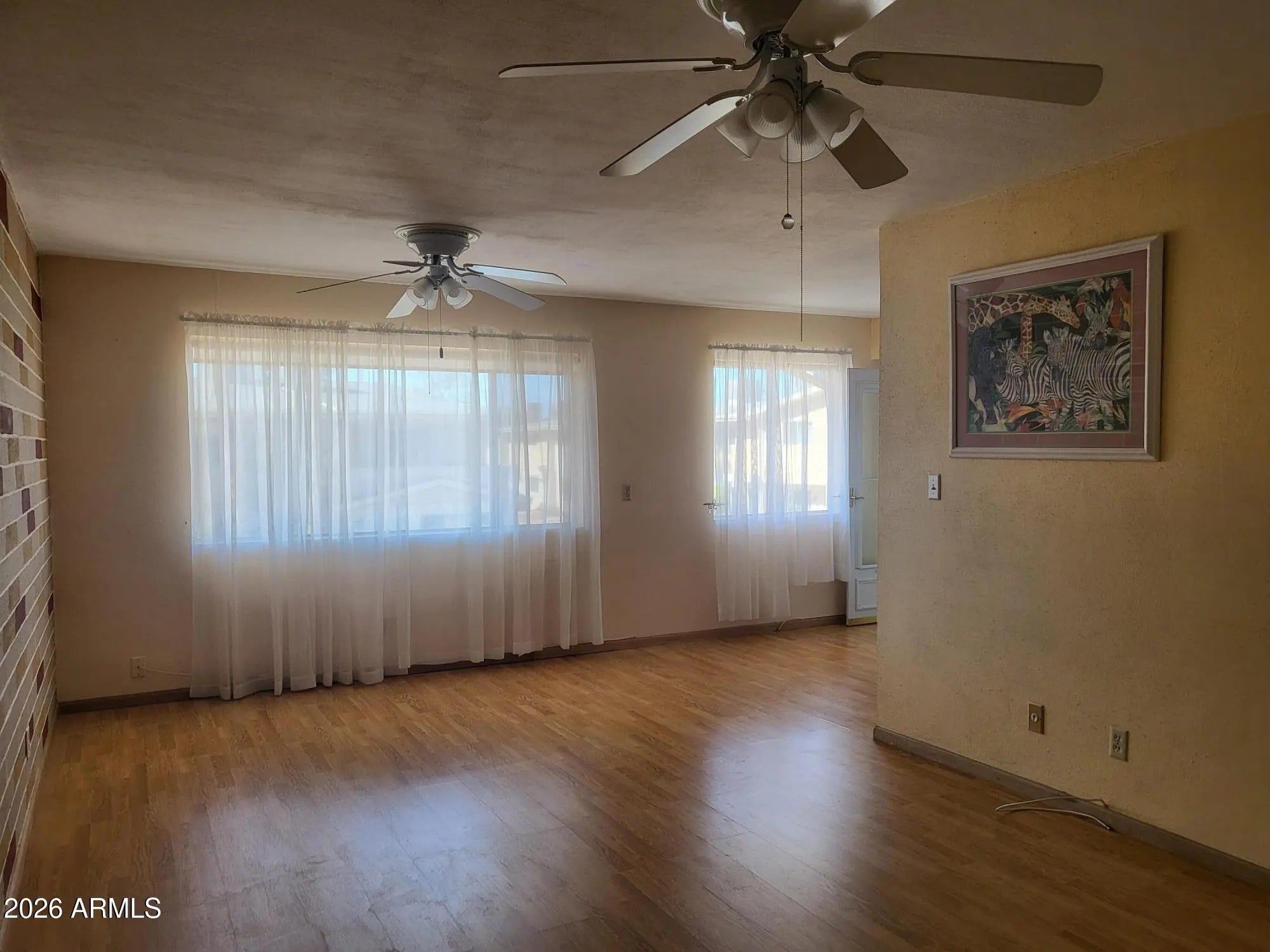 Photo of Listing #6981963