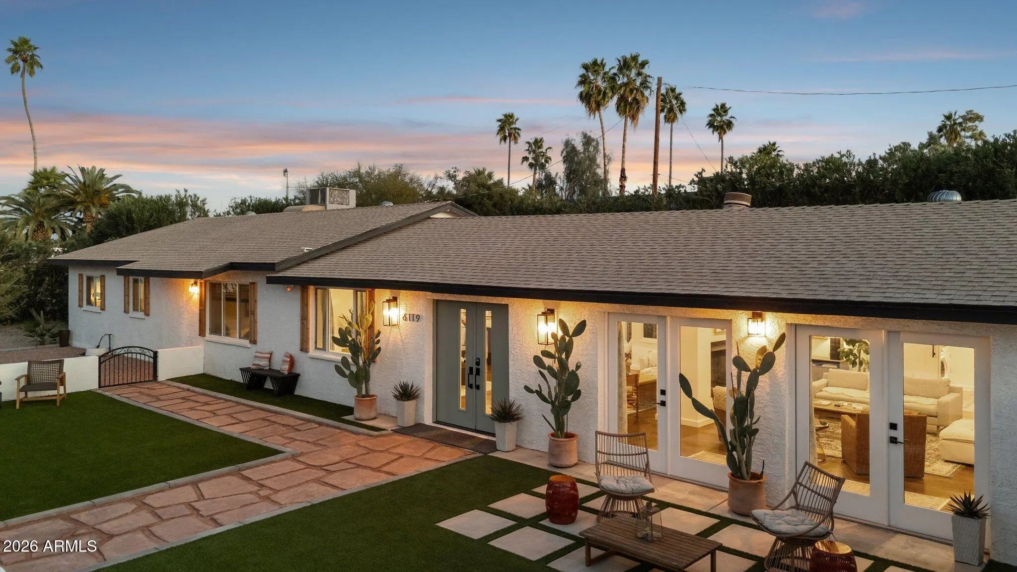 Photo of Listing #6986693