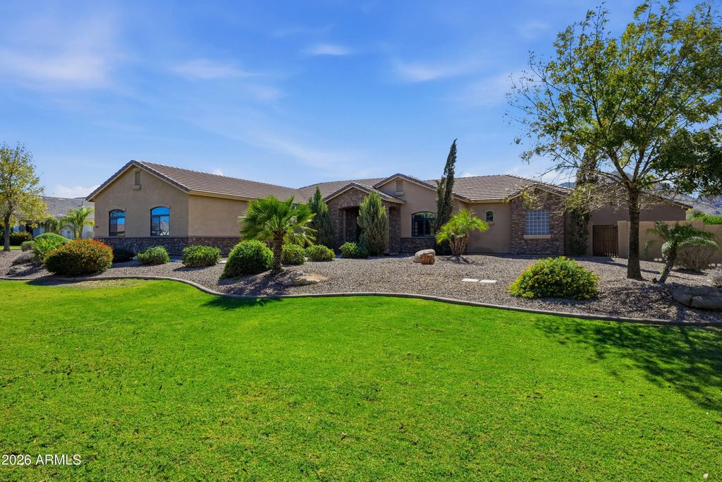 5643 W Rock Court, San Tan Valley