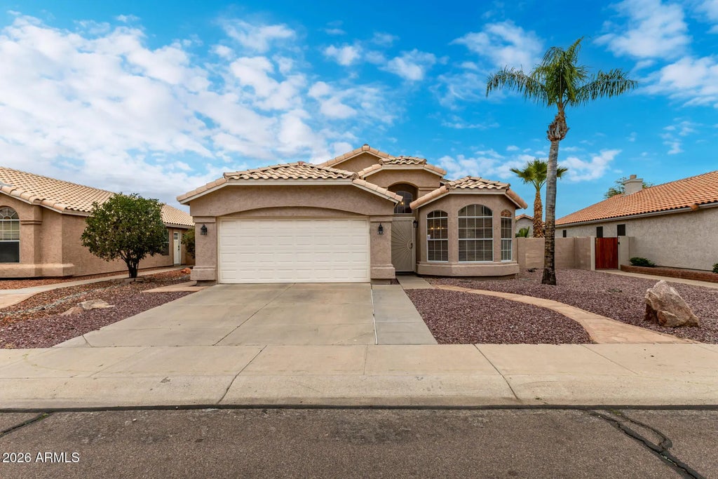 1862 W Wildhorse Drive, Chandler
