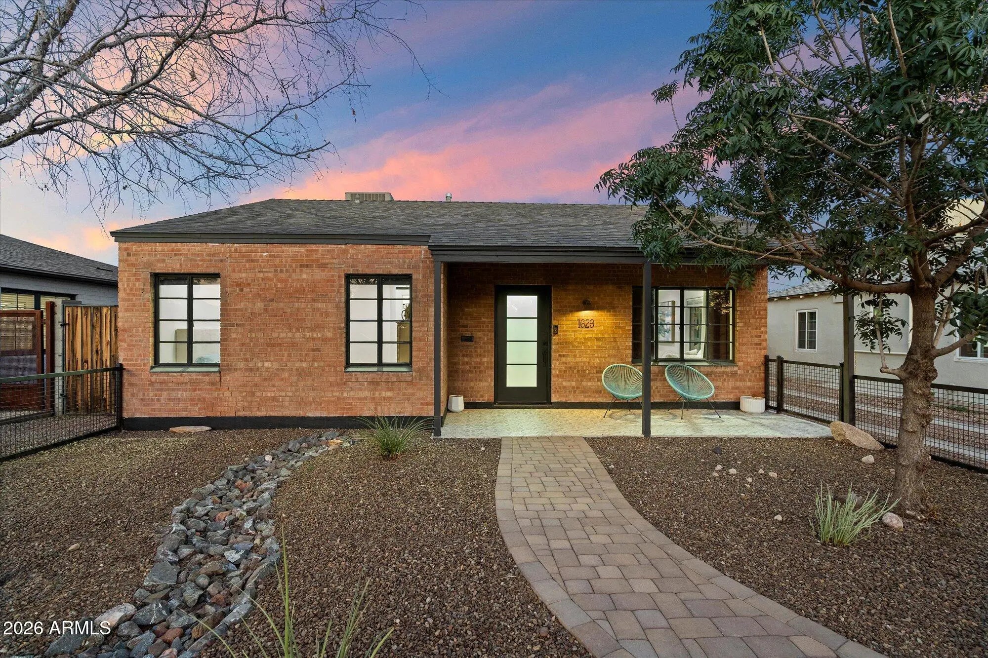 Photo of Listing #6982190