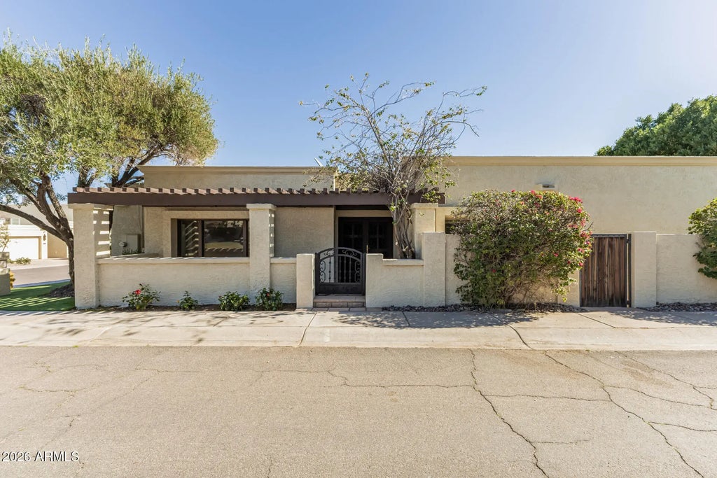 4701 E Winston Drive, Phoenix