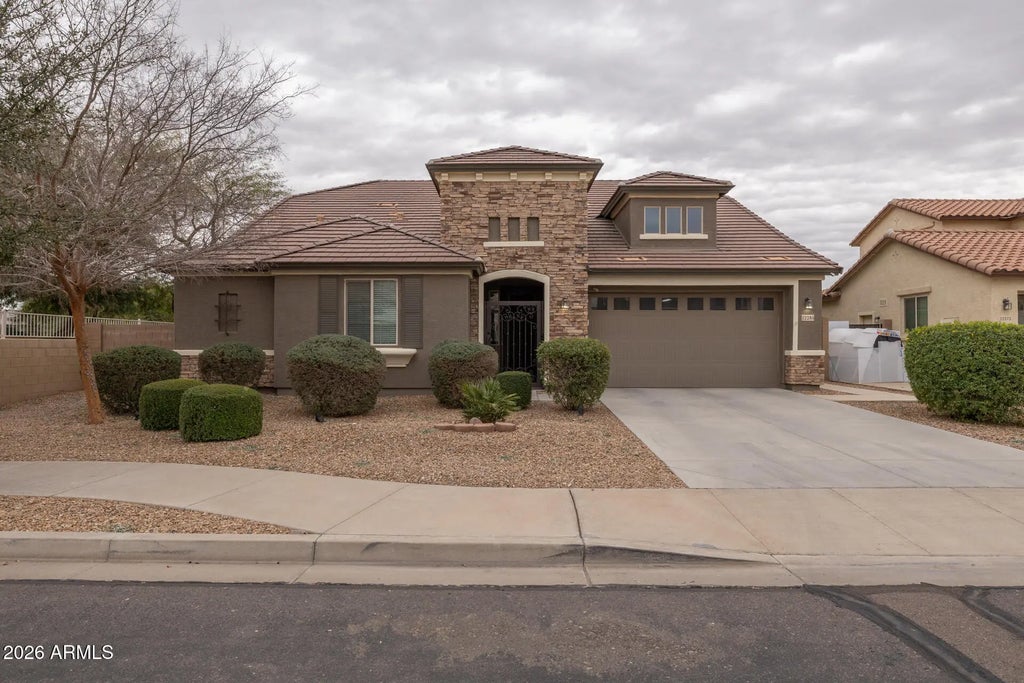 22285 E Desert Hills Court, Queen Creek