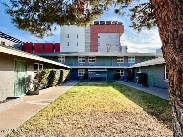 Photo of Listing #6982369