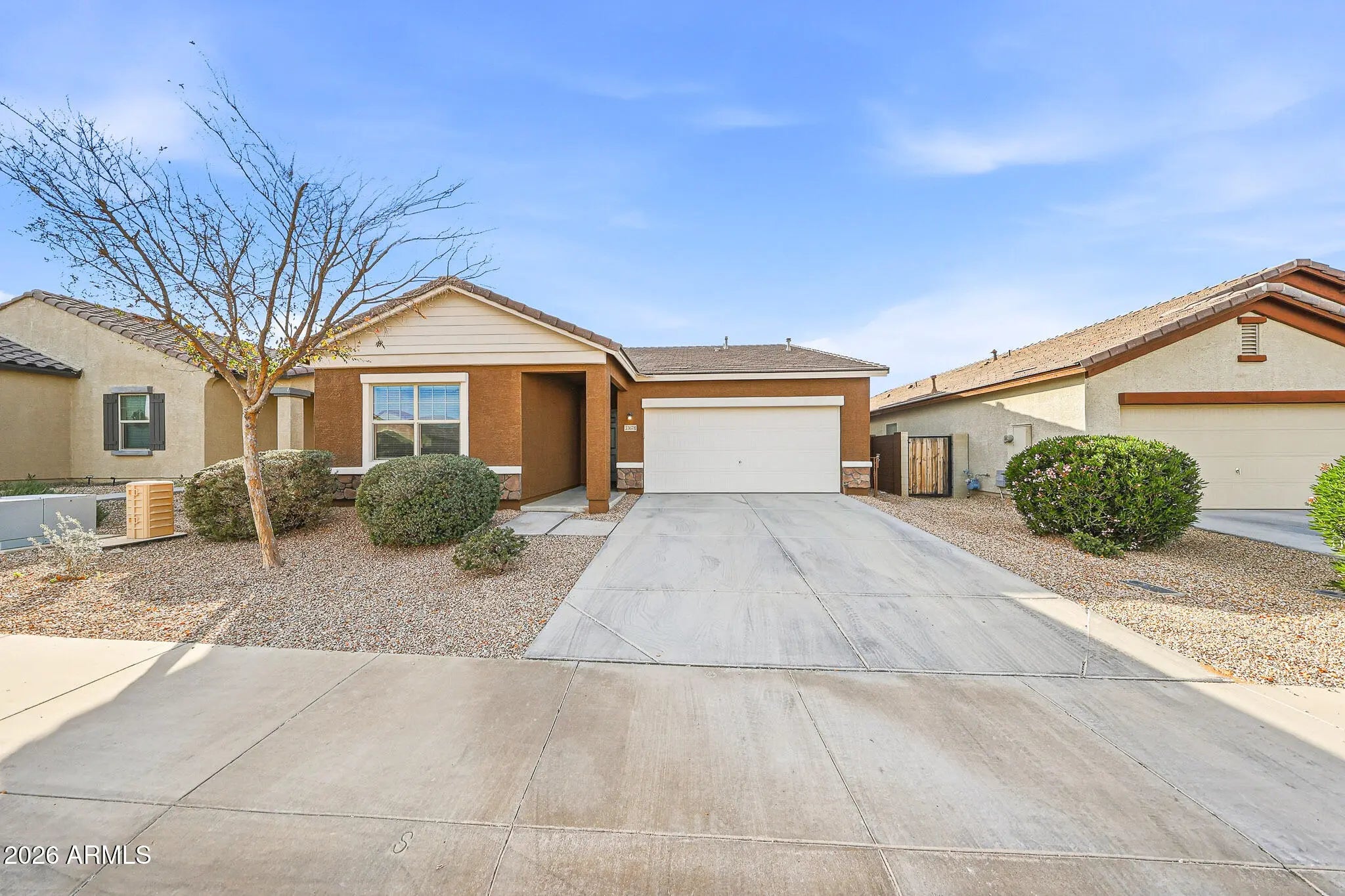 Photo of Listing #6984361