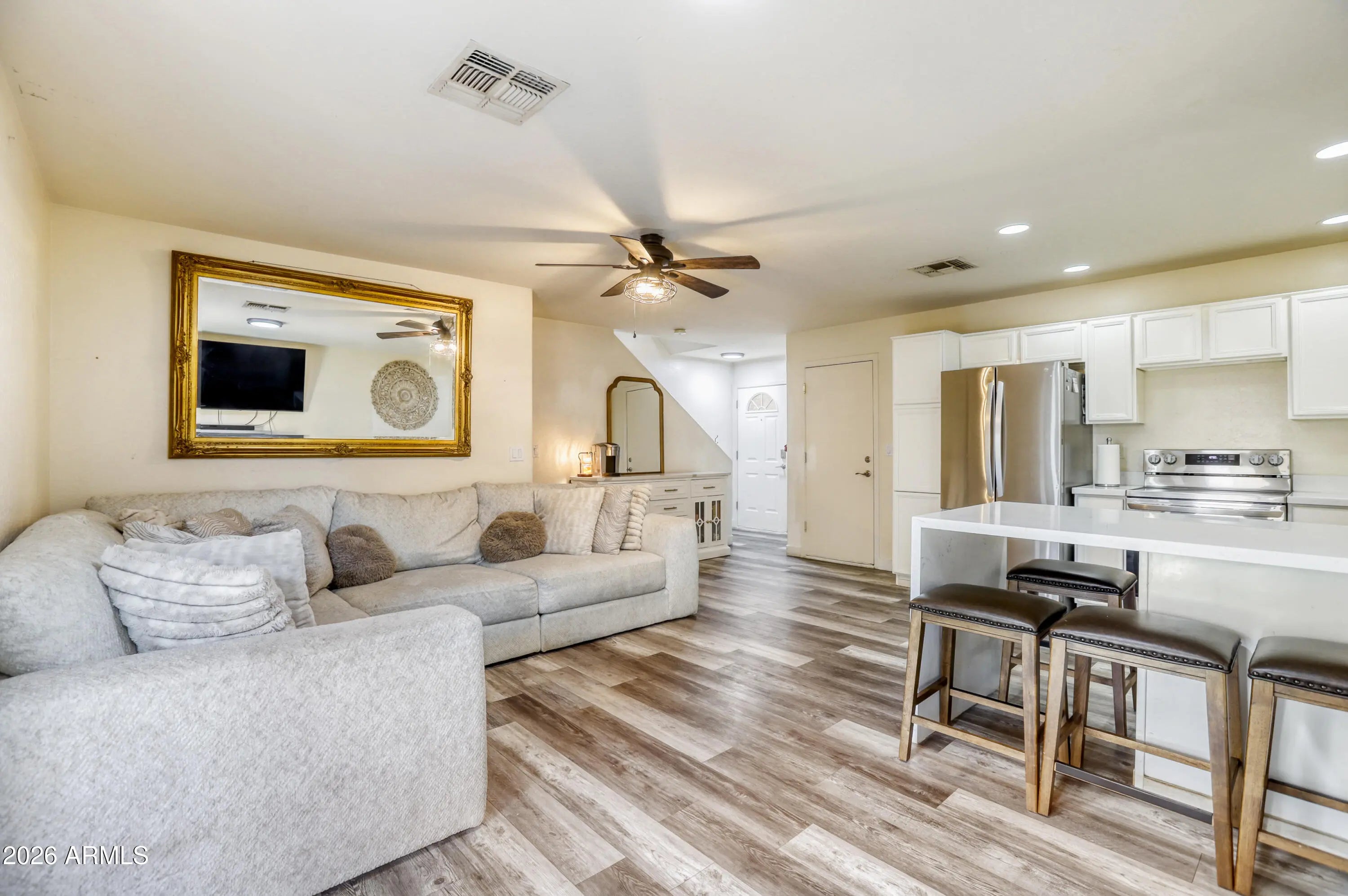 Photo of Listing #6984023