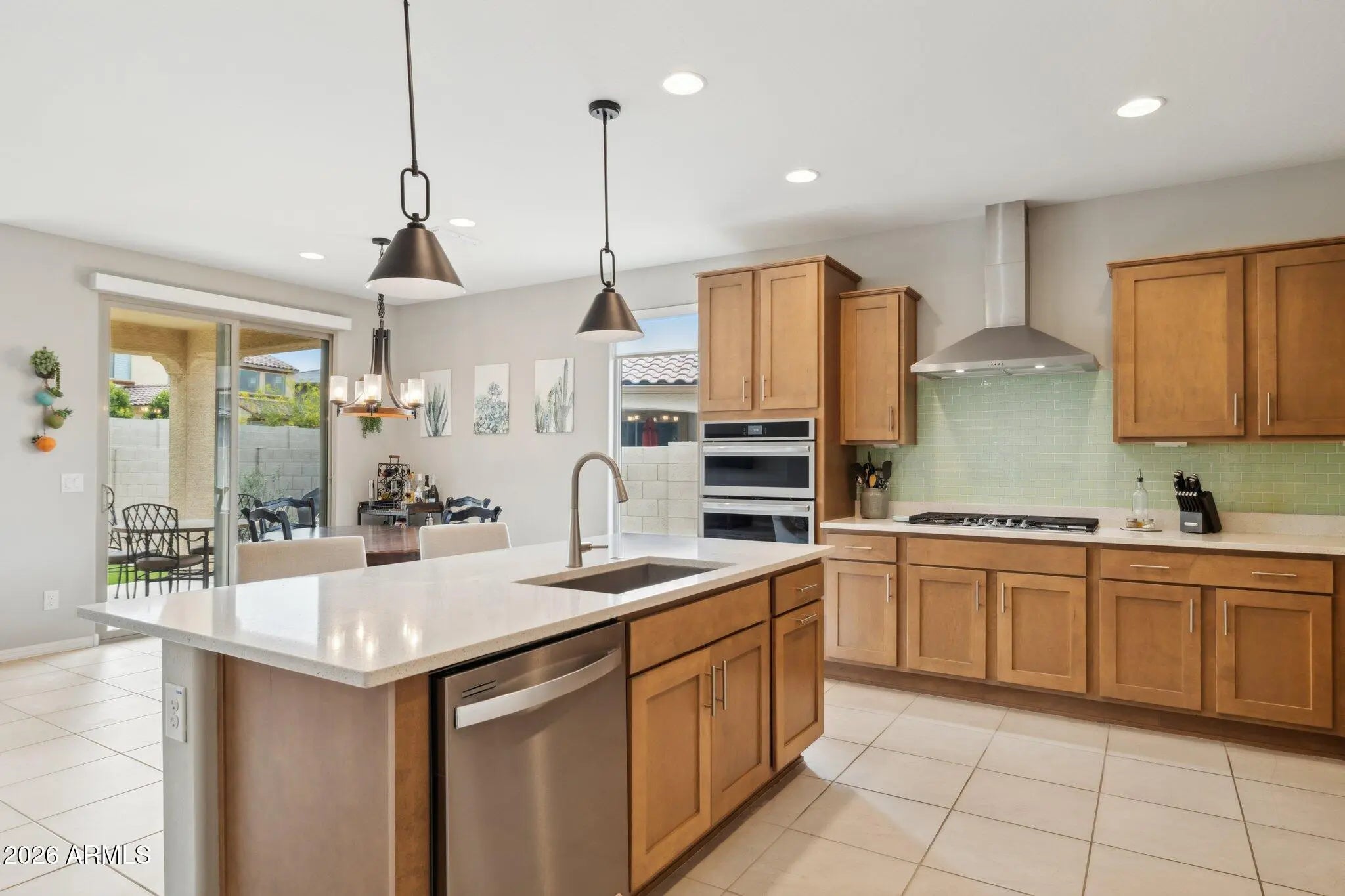 Photo of Listing #6983882