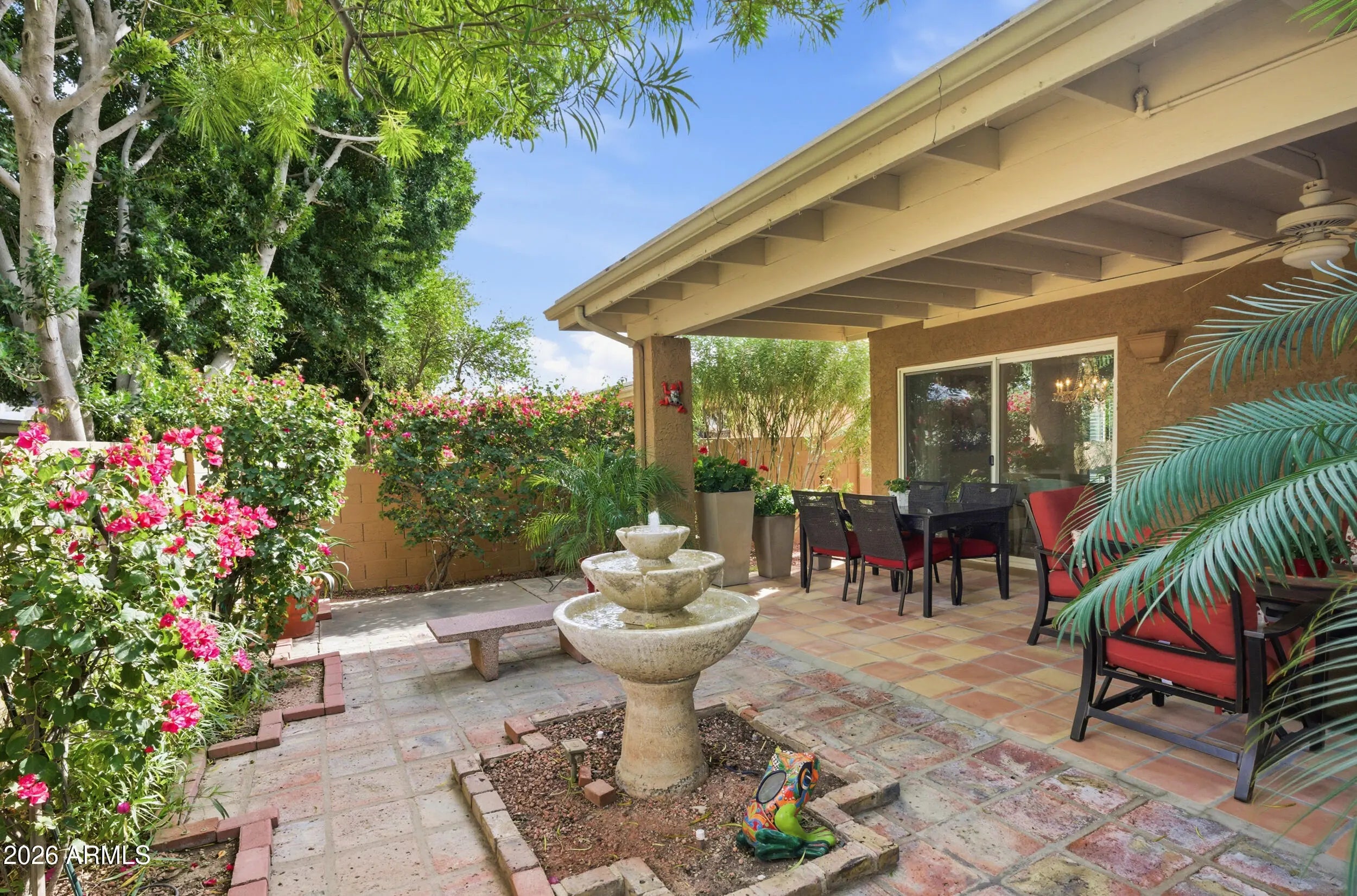 Photo of Listing #6982952