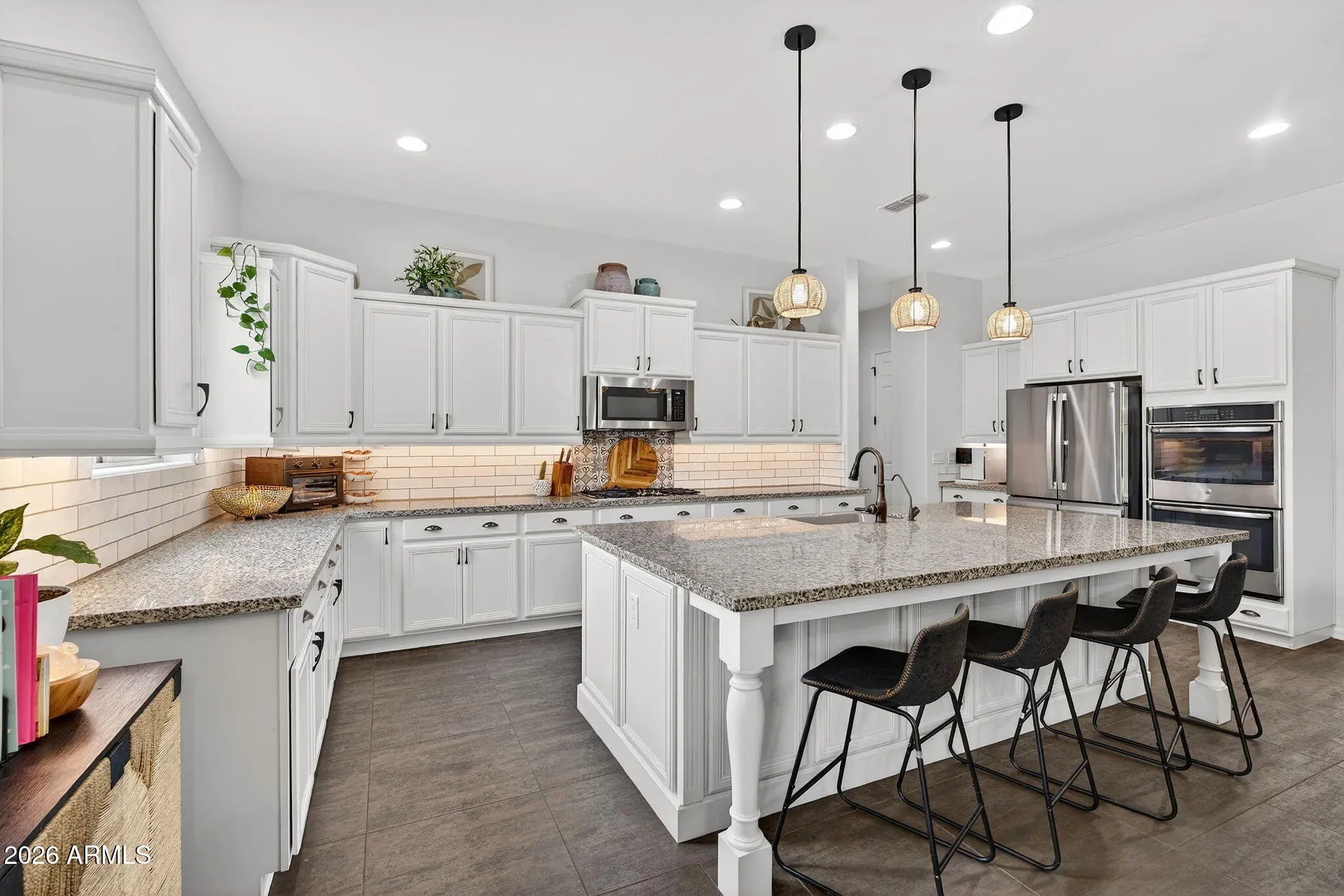 Photo of Listing #6984054