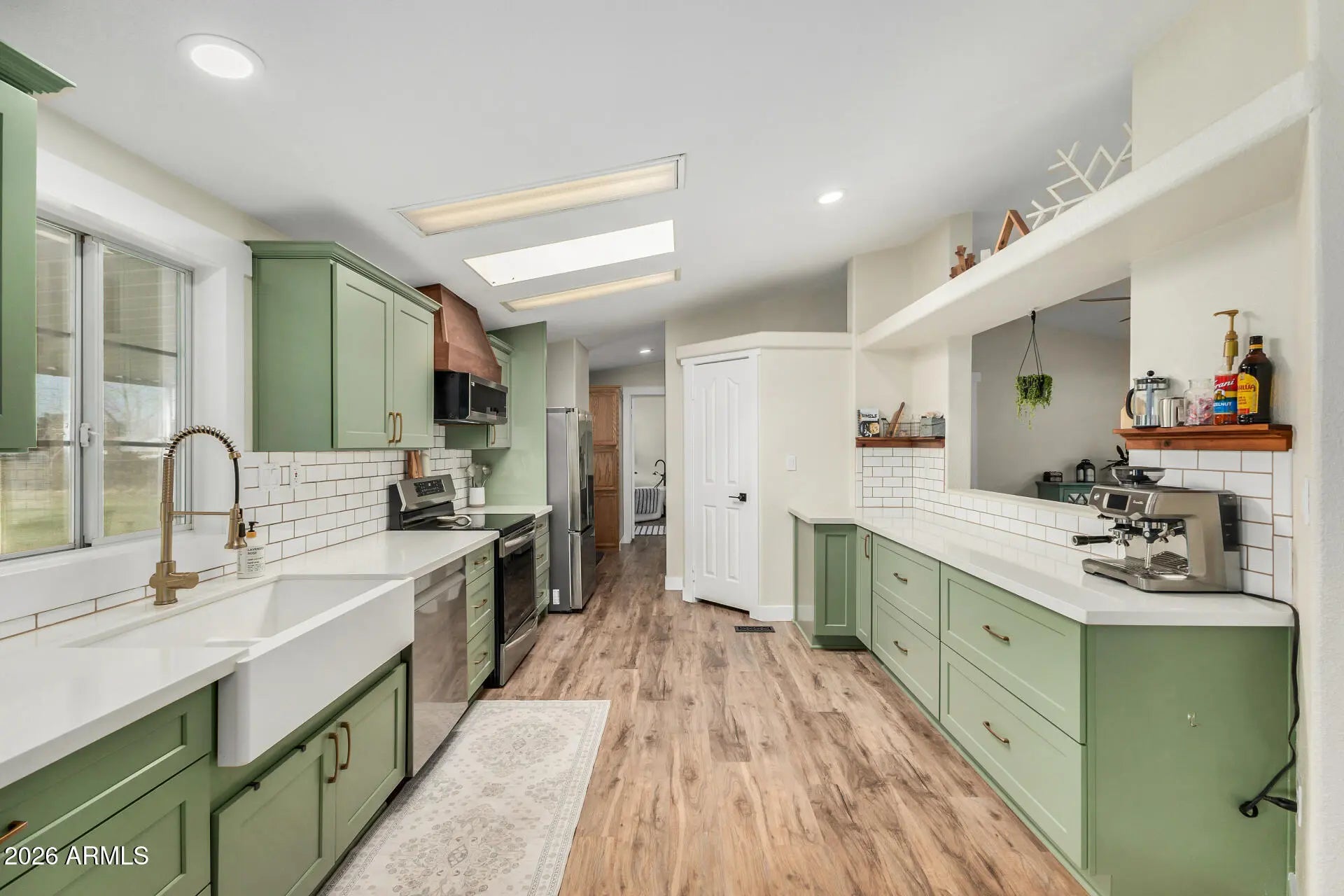 Photo of Listing #6983197